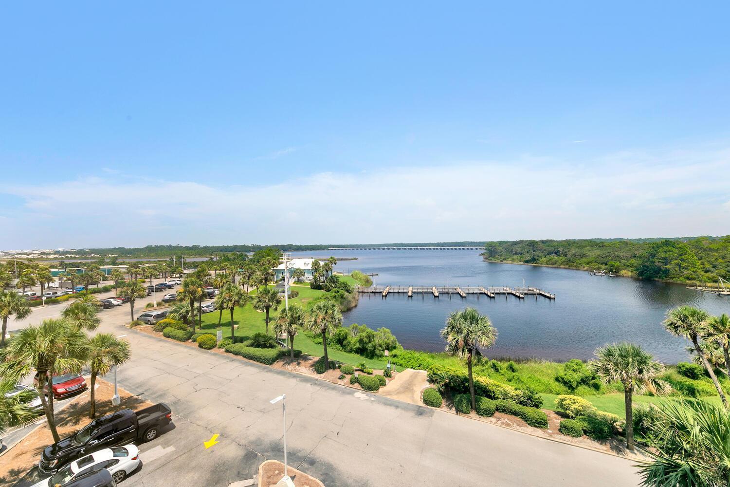 Pinnacle Port A-305 Holiday home