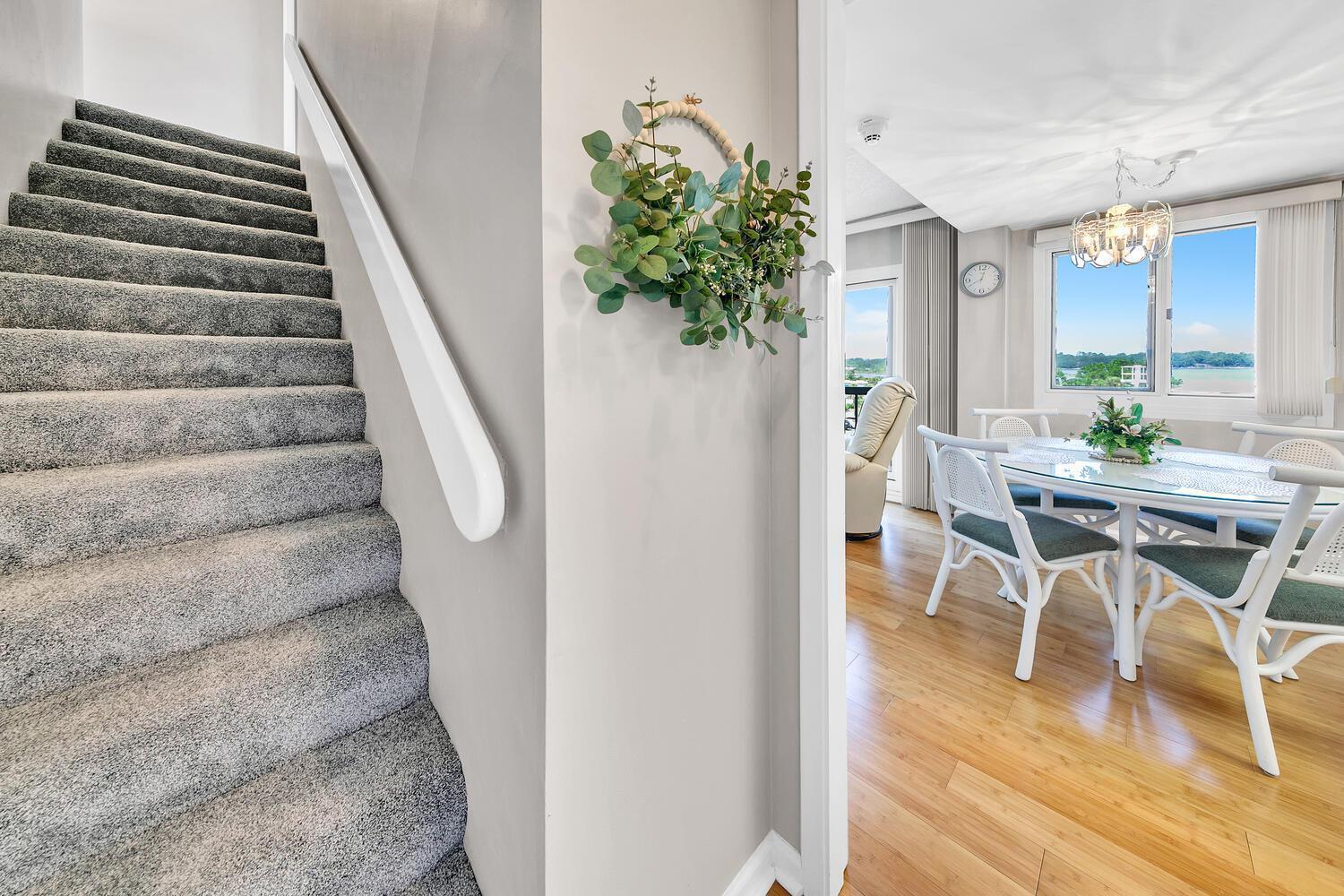 Holiday home Pinnacle Port A-305
