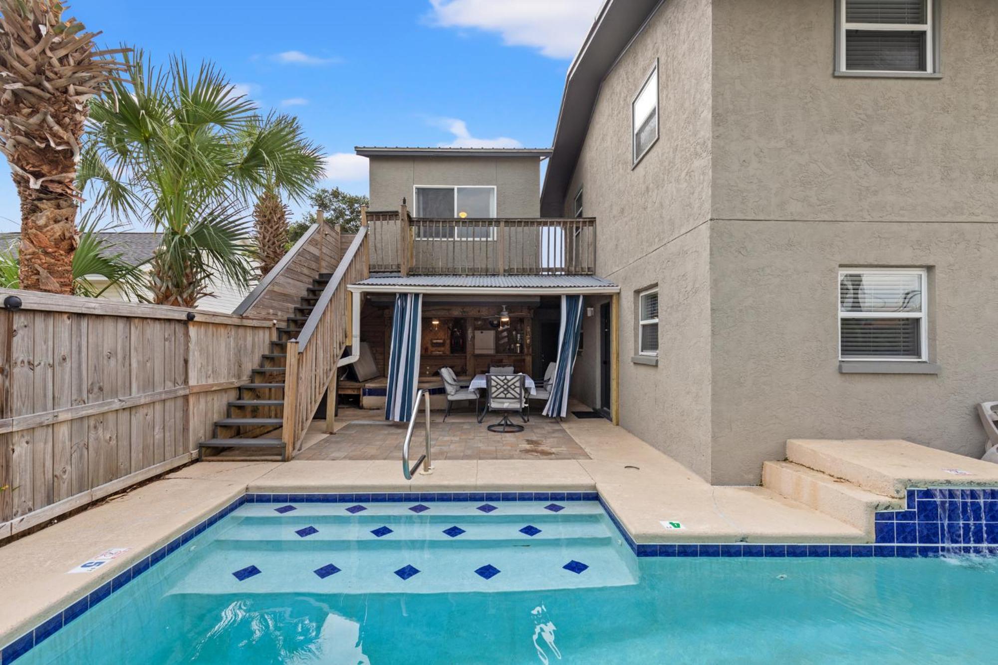 128 Kelly St | Beachy Keen