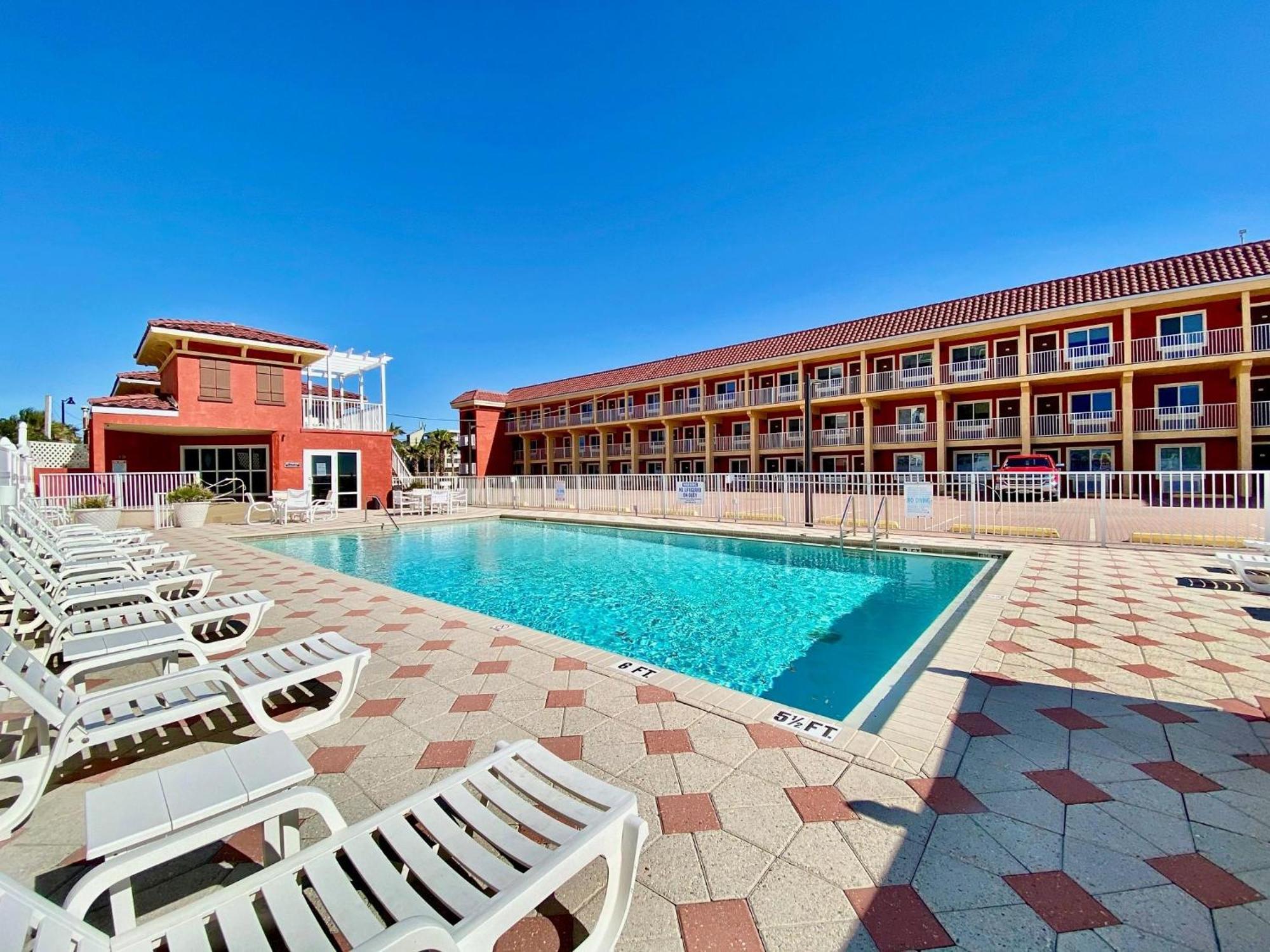 Apartment Casa Blanca Gulf Front 313