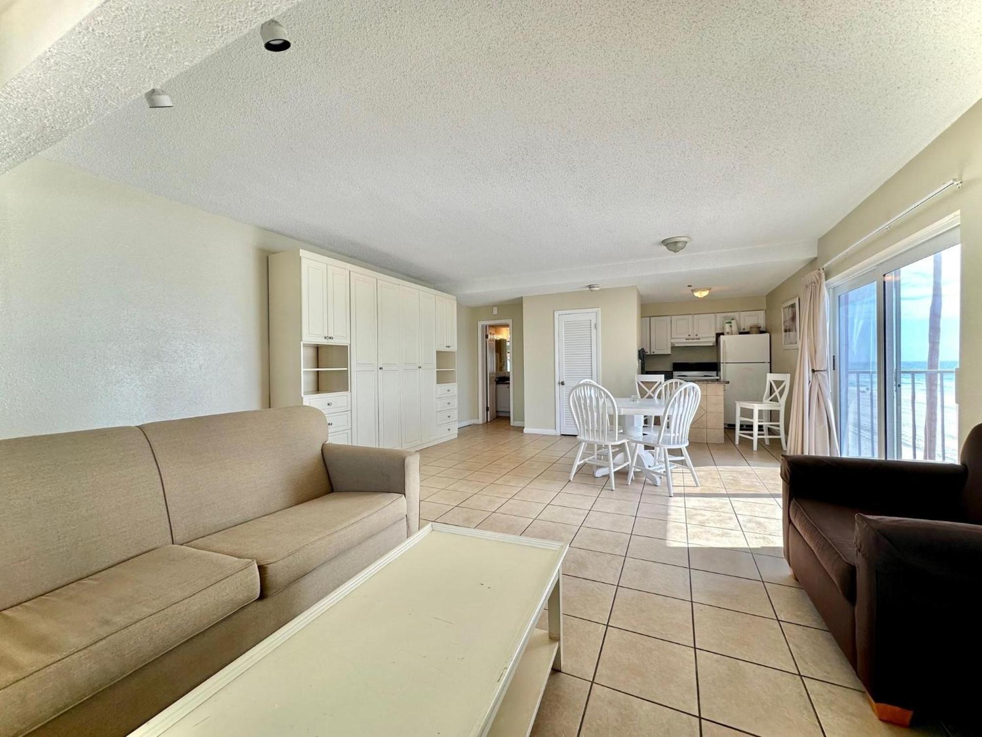 Apartment Casa Blanca Gulf Front 313 *