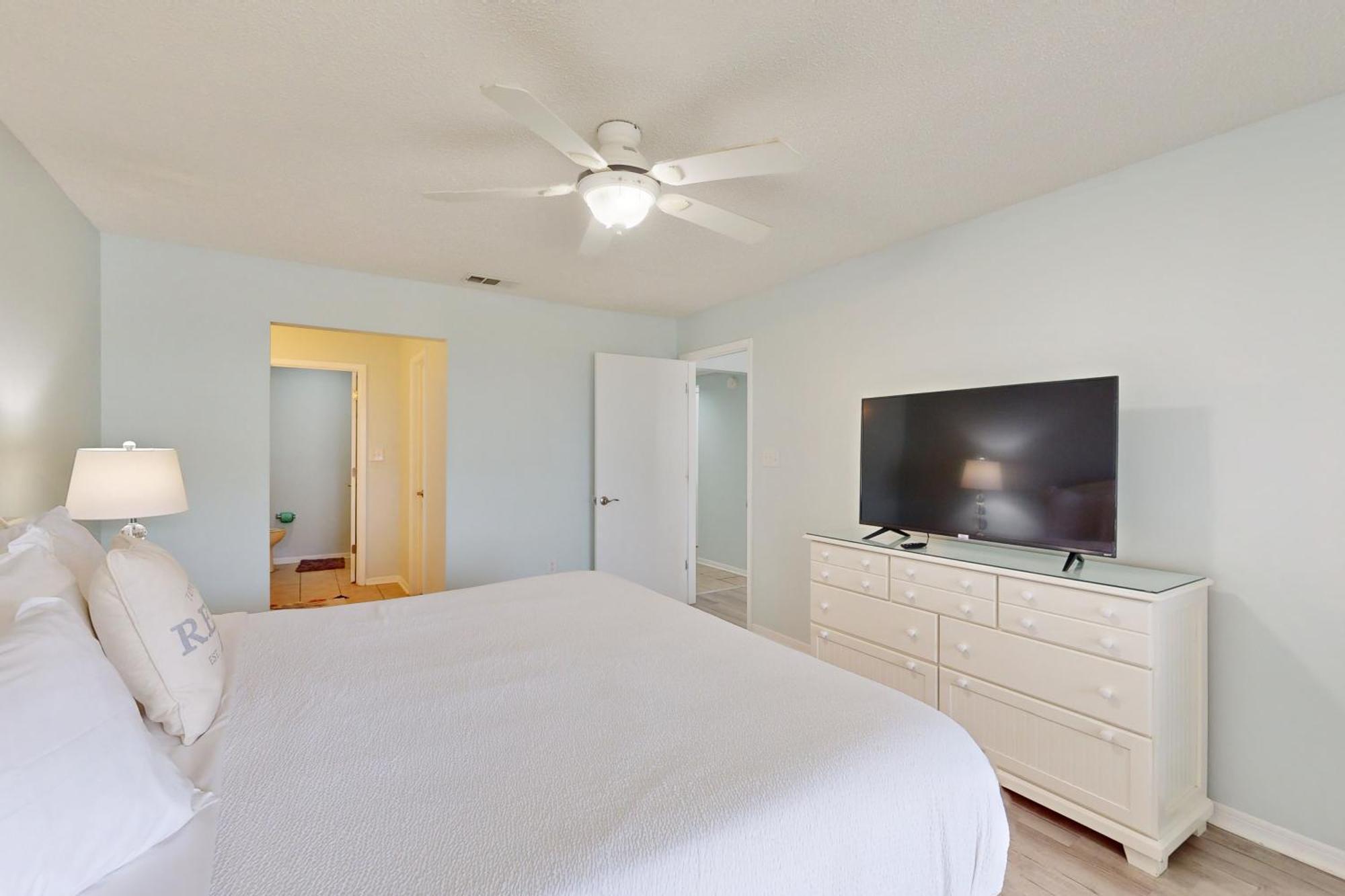Apartment Edgewater Golf #3217