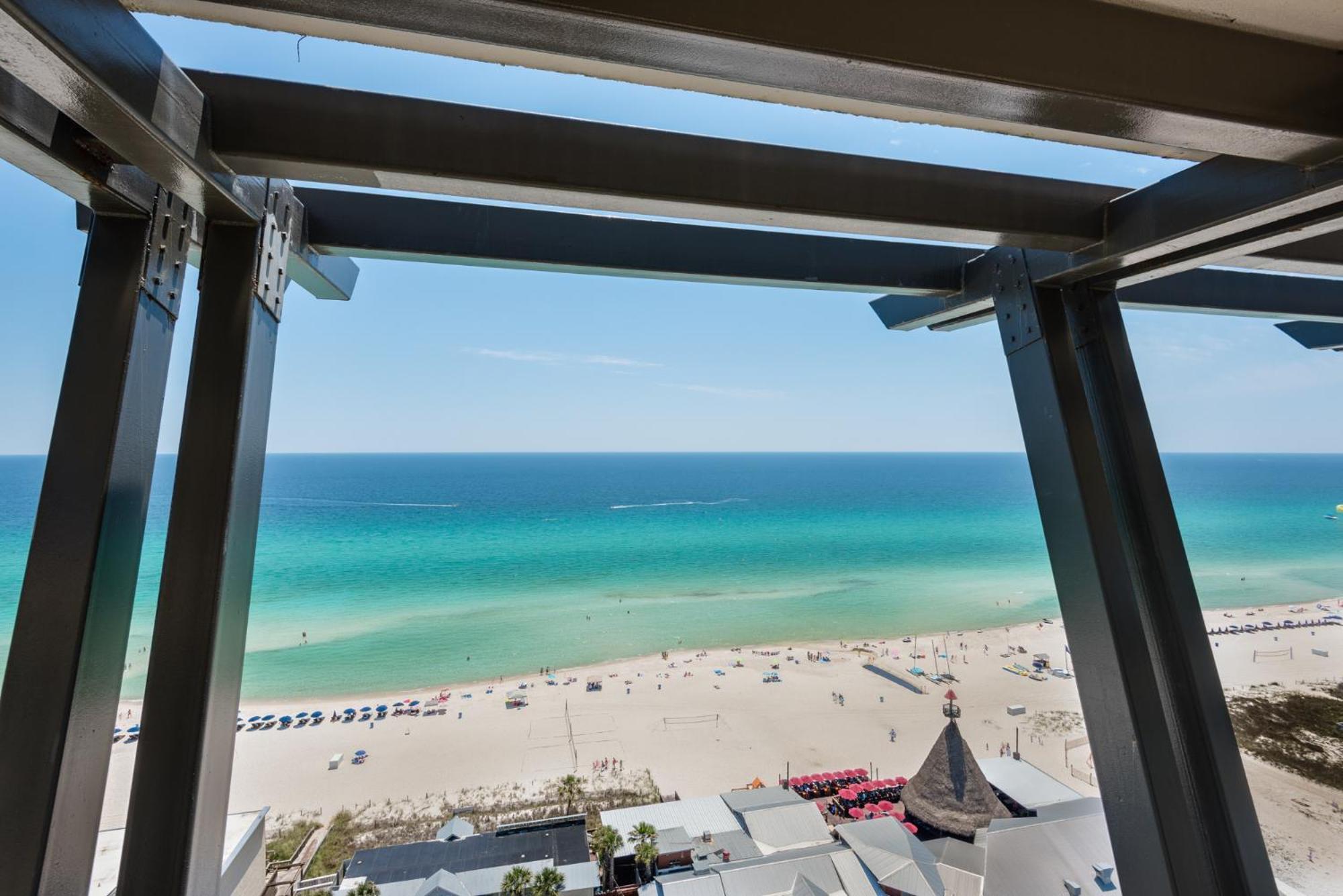Warm And Inviting 1 Bd 1 Ba With Breathtaking Gulf Views
