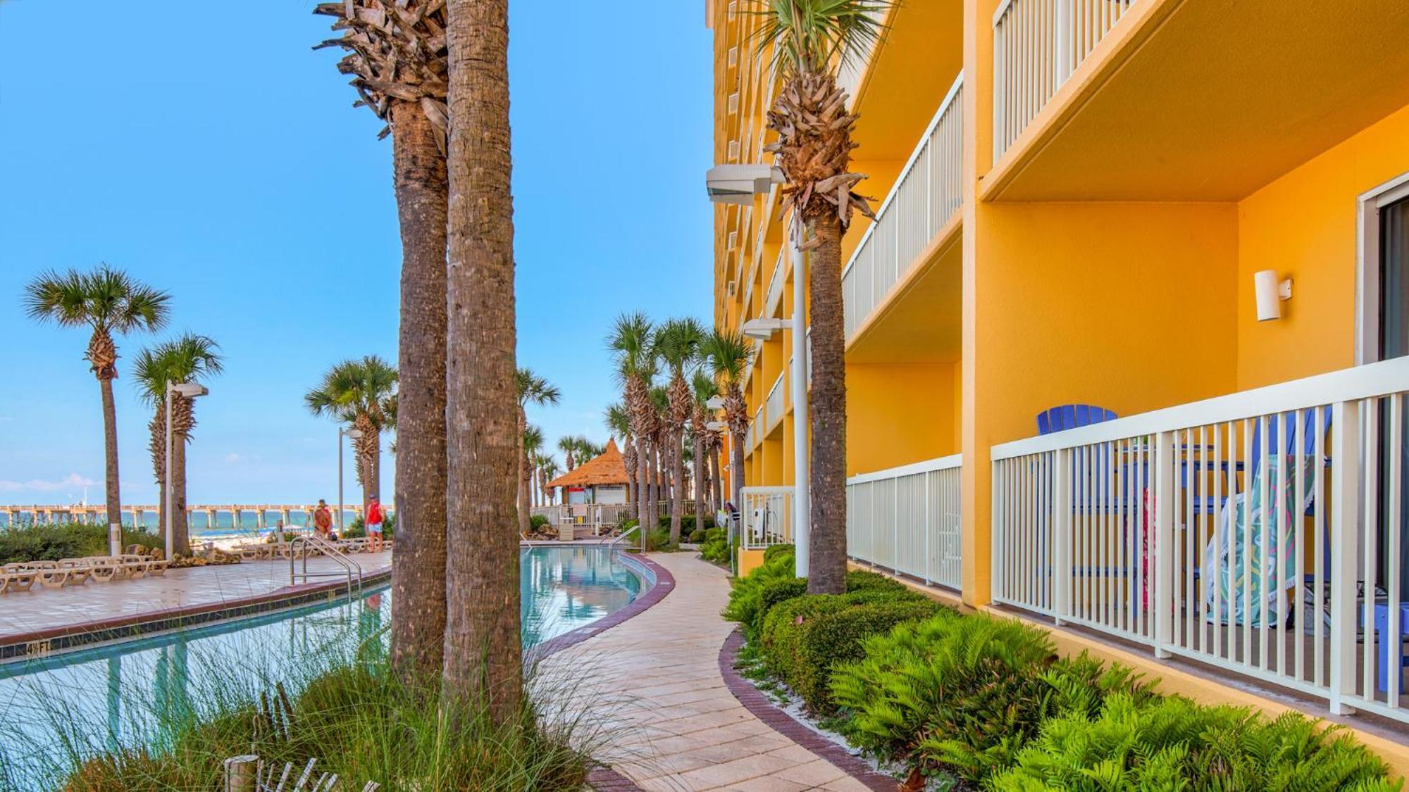 Holiday home Calypso 2-2007 ! Amazing Location, And Awesome Ocean Views! Panama City Beach