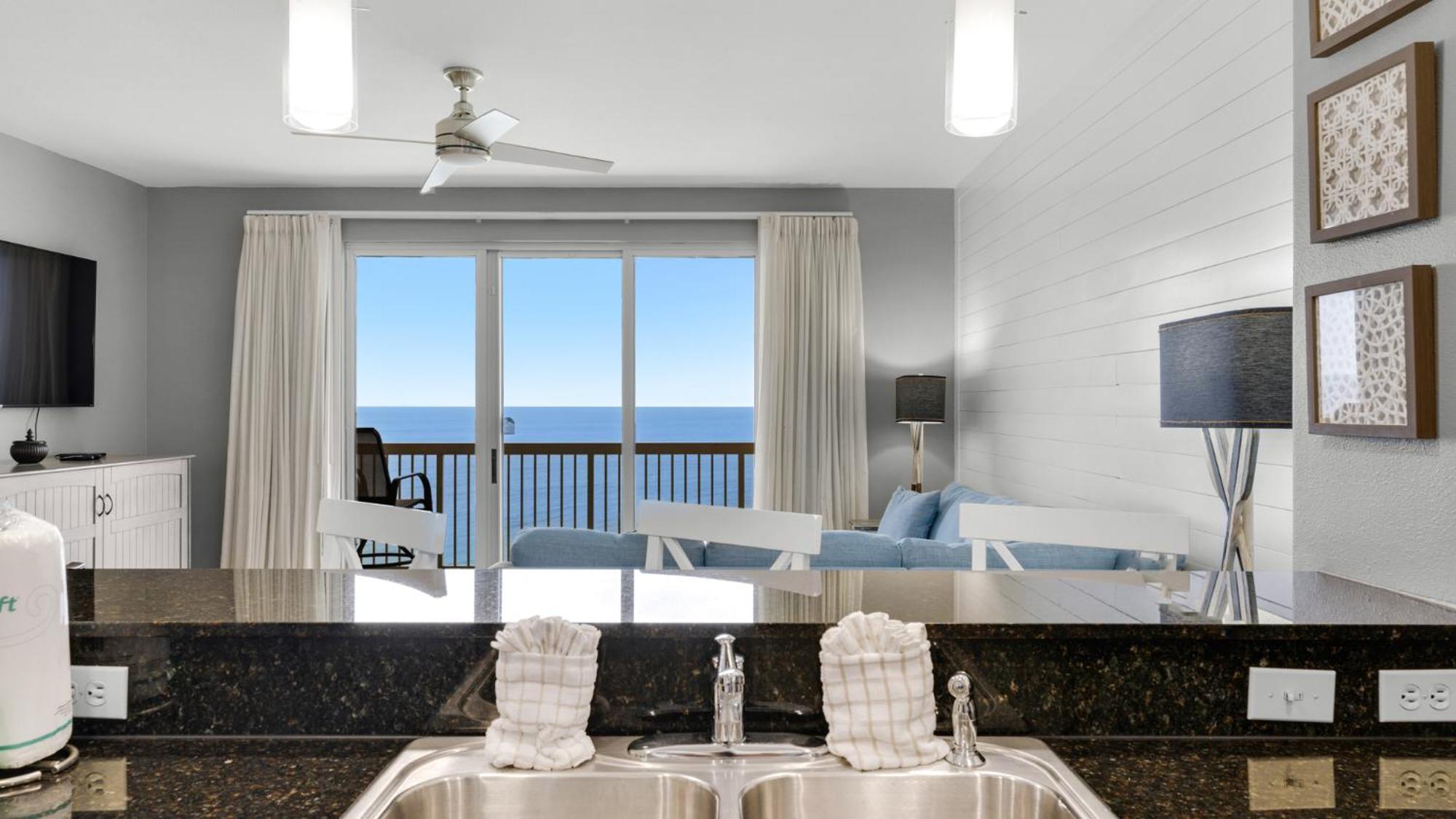 Holiday home Calypso 2-2007 ! Amazing Location, And Awesome Ocean Views! Panama City Beach