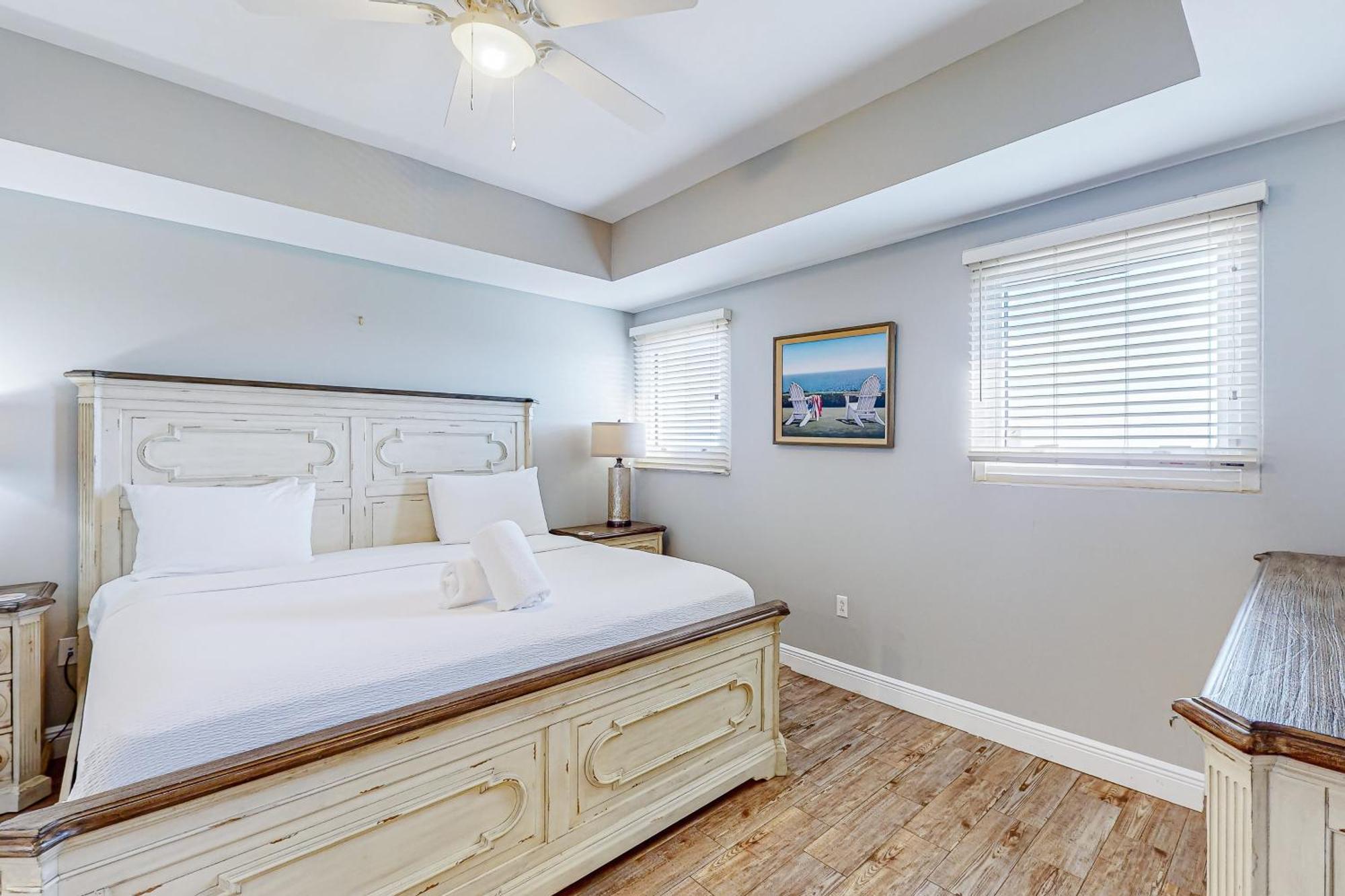 Sterling Breeze 1207-a Apartment *