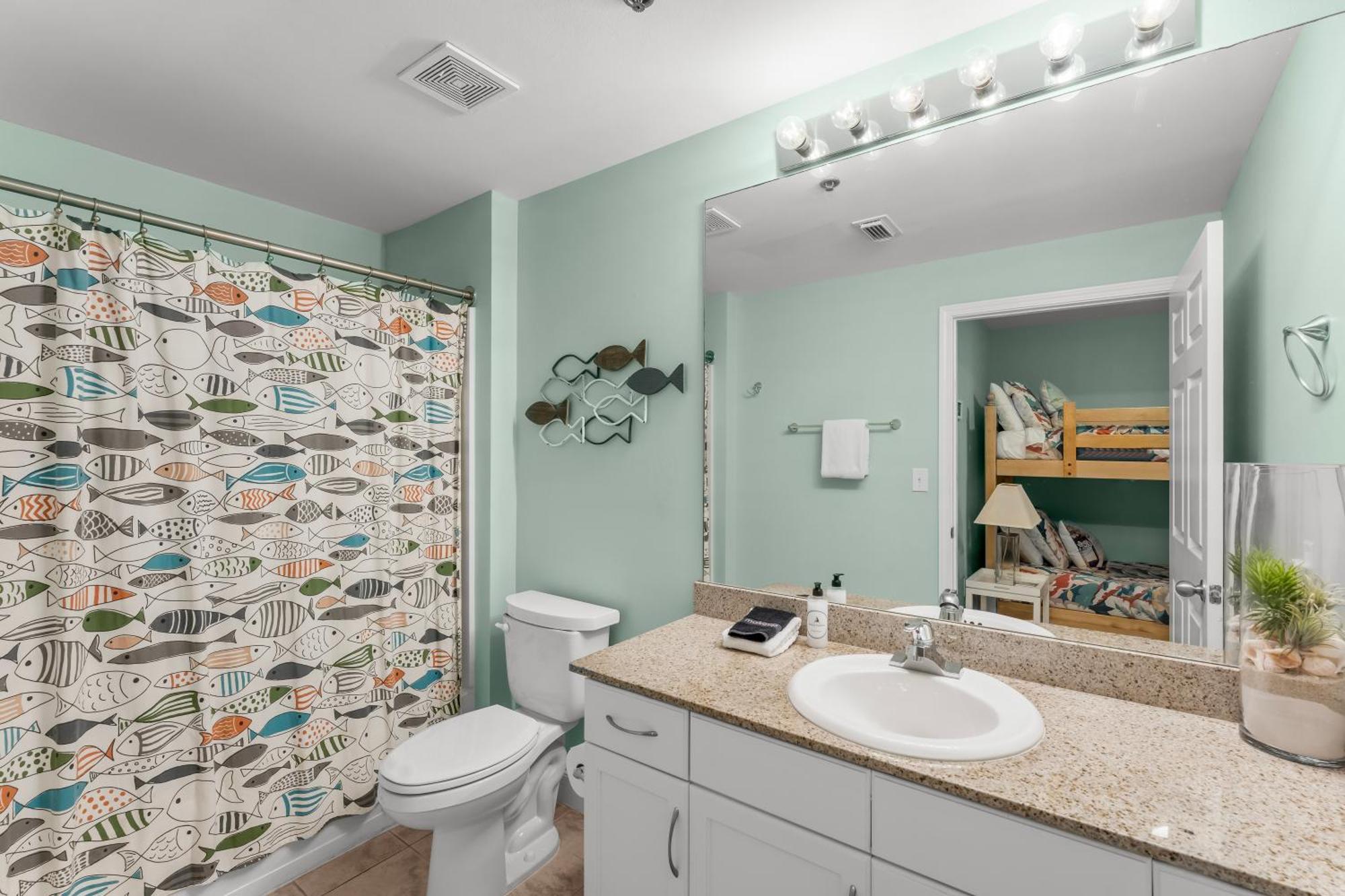 Living Right At Laketown Wharf #1016 By Nautical