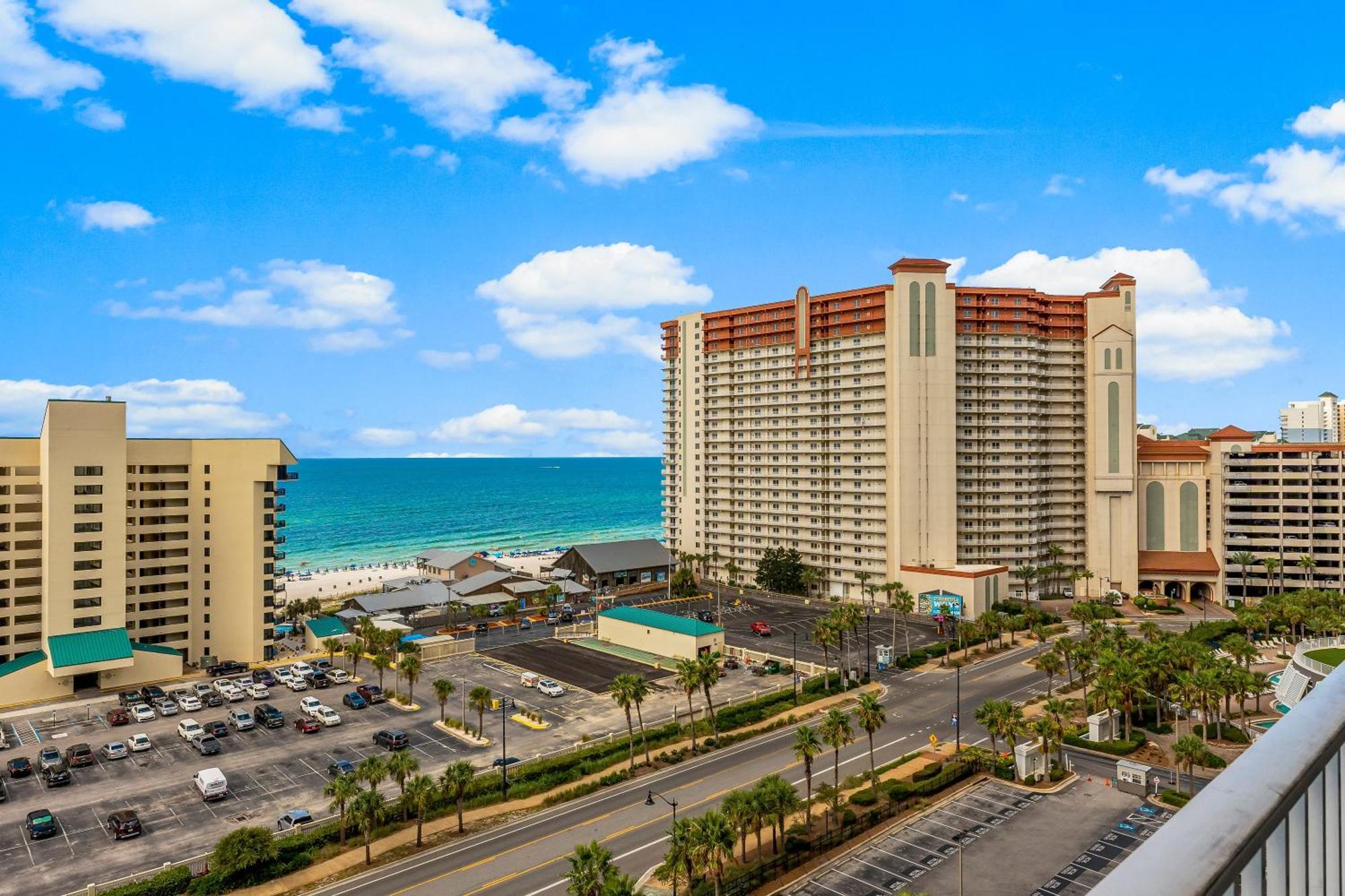 Living Right At Laketown Wharf #1016 By Nautical *
