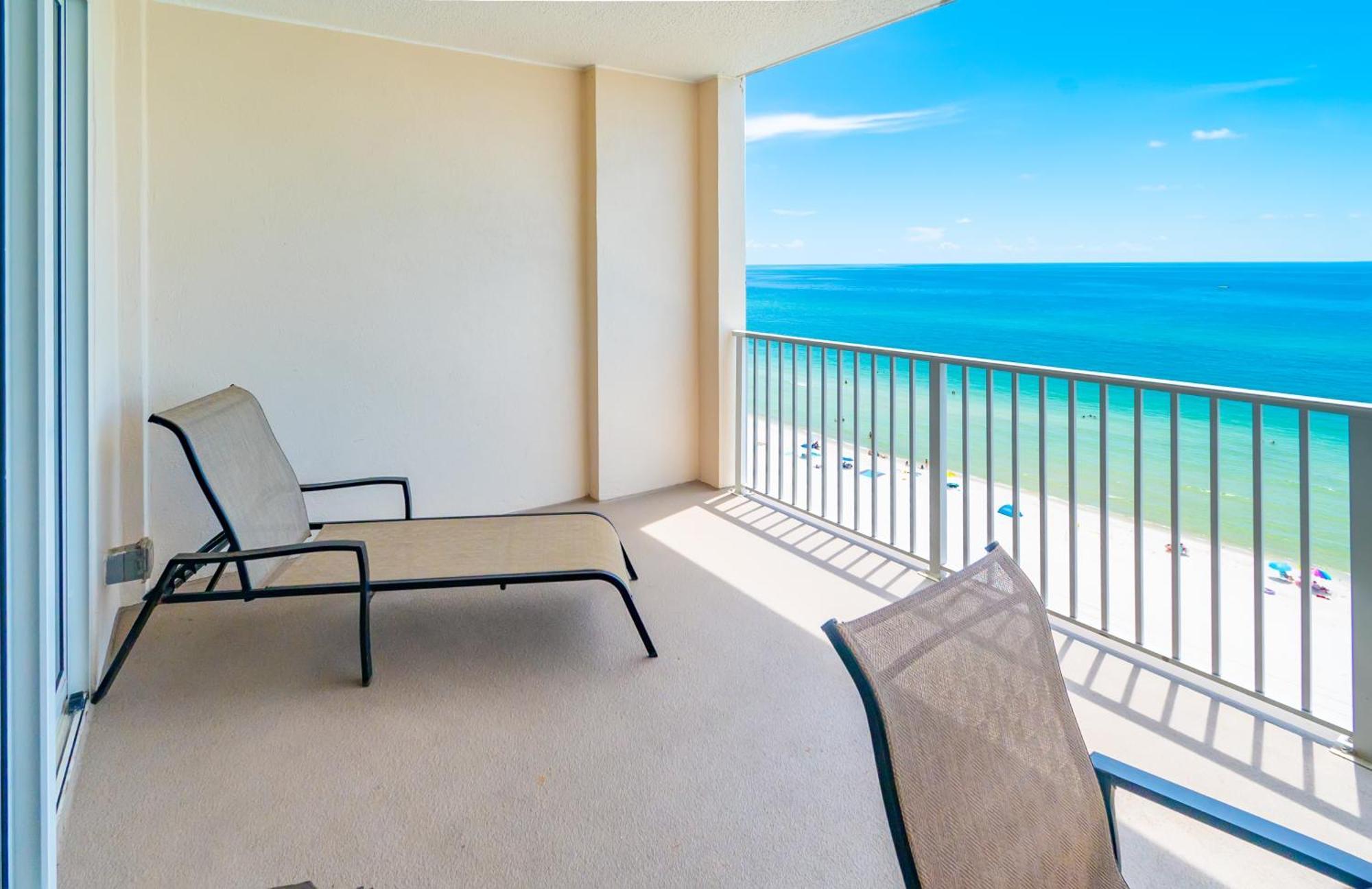 Deja Blue At Ocean Reef *