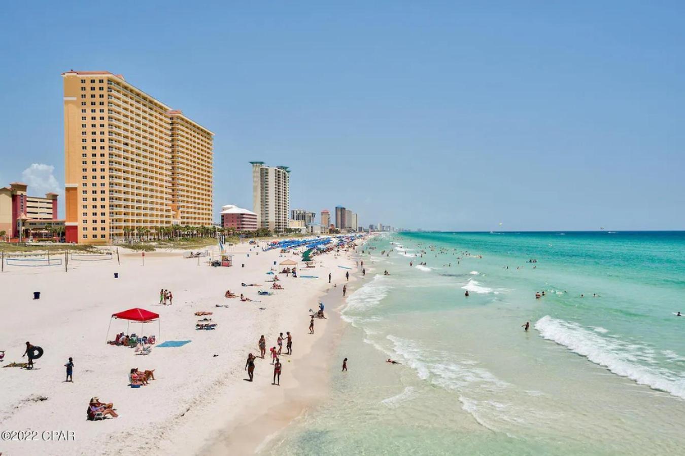 Holiday home Stunning Beachfront Condo, Walk To Pier Park,pools Panama City Beach