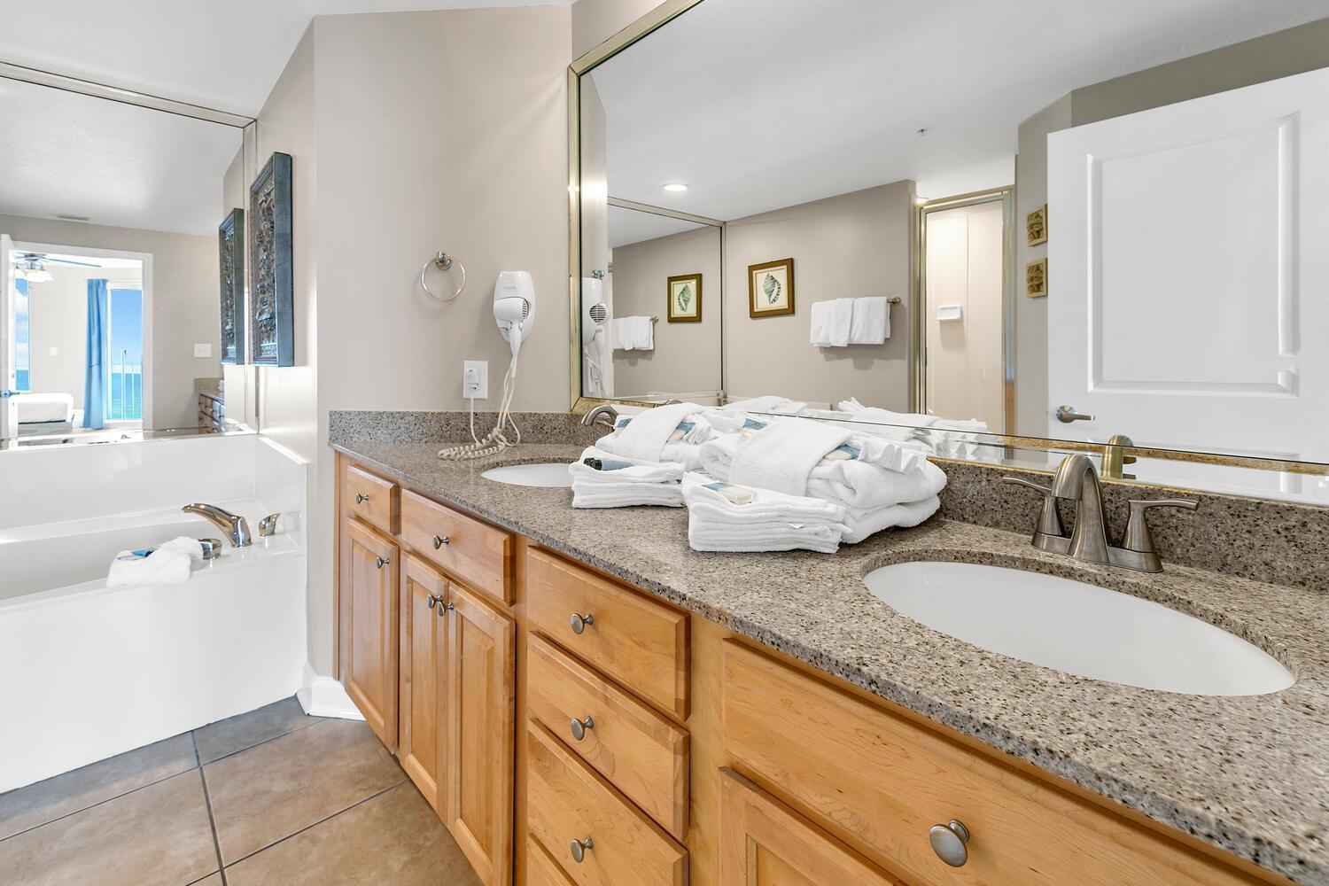 Marisol 204 By Emerald Coast Retreats Holiday home Panama City Beach