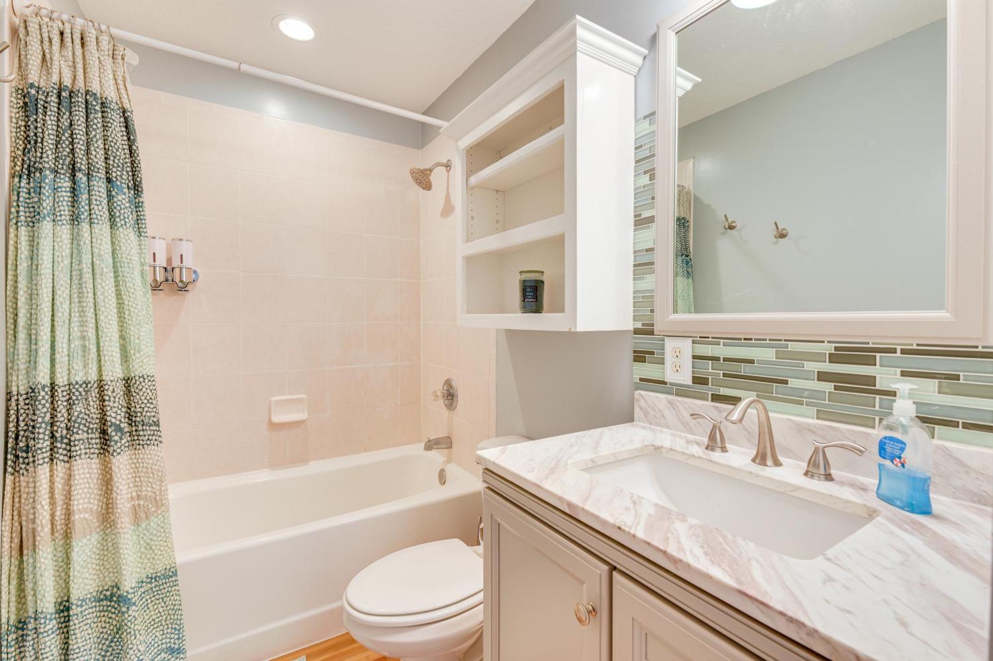 Panama And Pool, 4 Mi To Pier Park Holiday home Panama City Beach