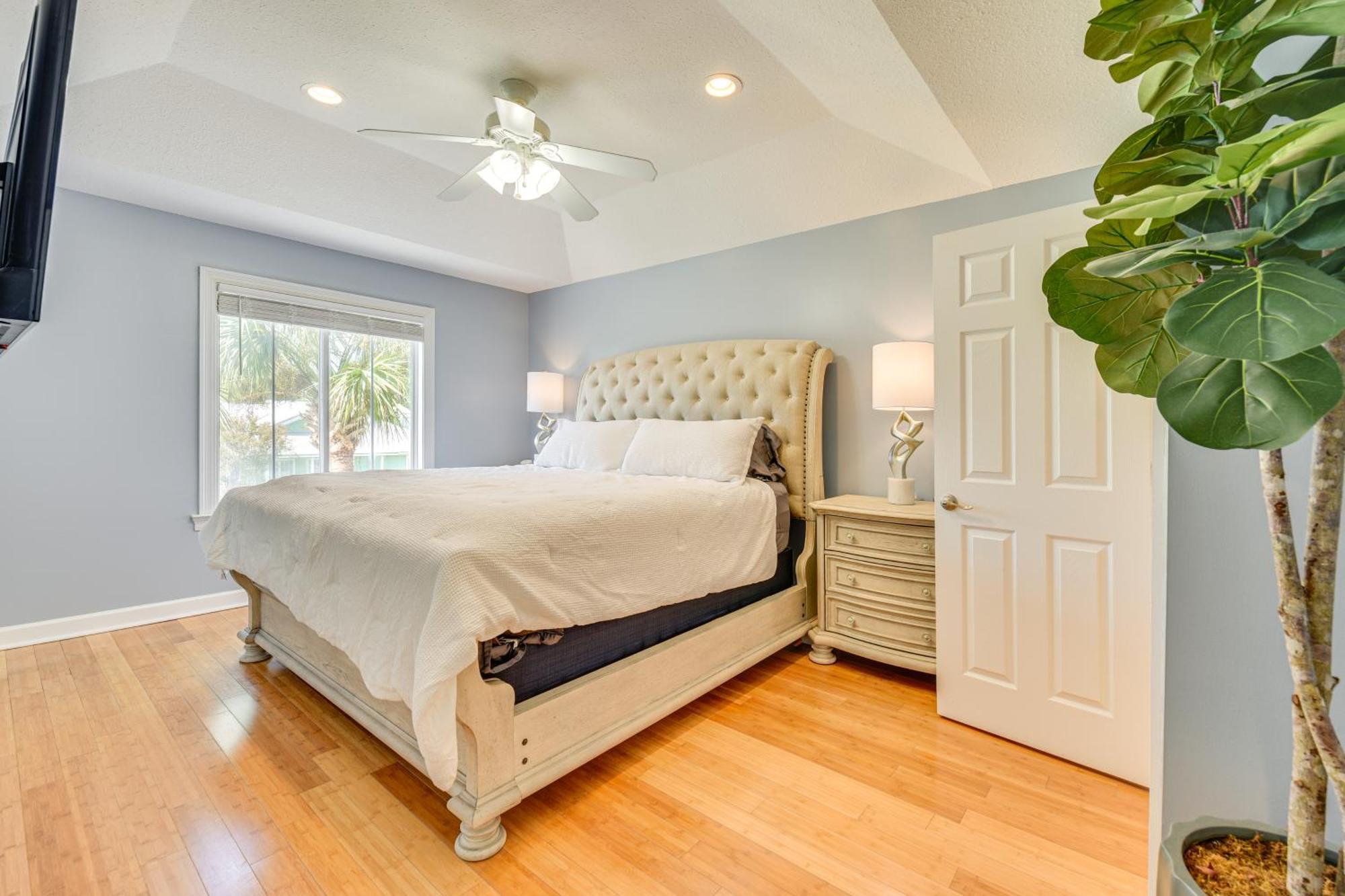 Panama And Pool, 4 Mi To Pier Park Holiday home