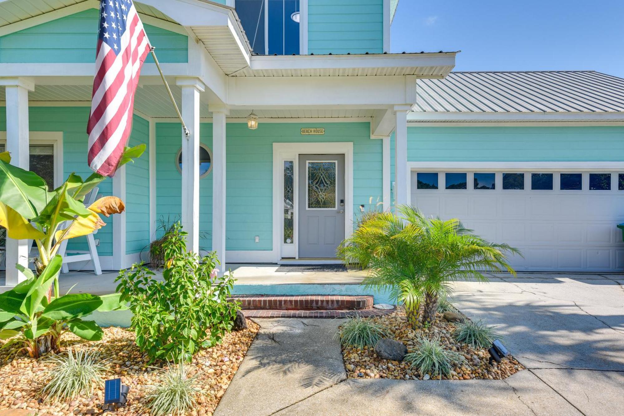 Panama And Pool, 4 Mi To Pier Park Holiday home *