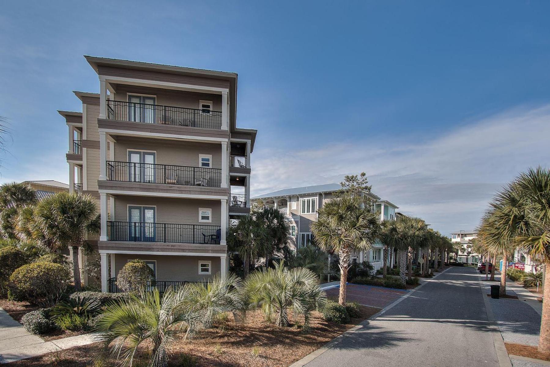 Seacrest - Sand Dollar Getaway *