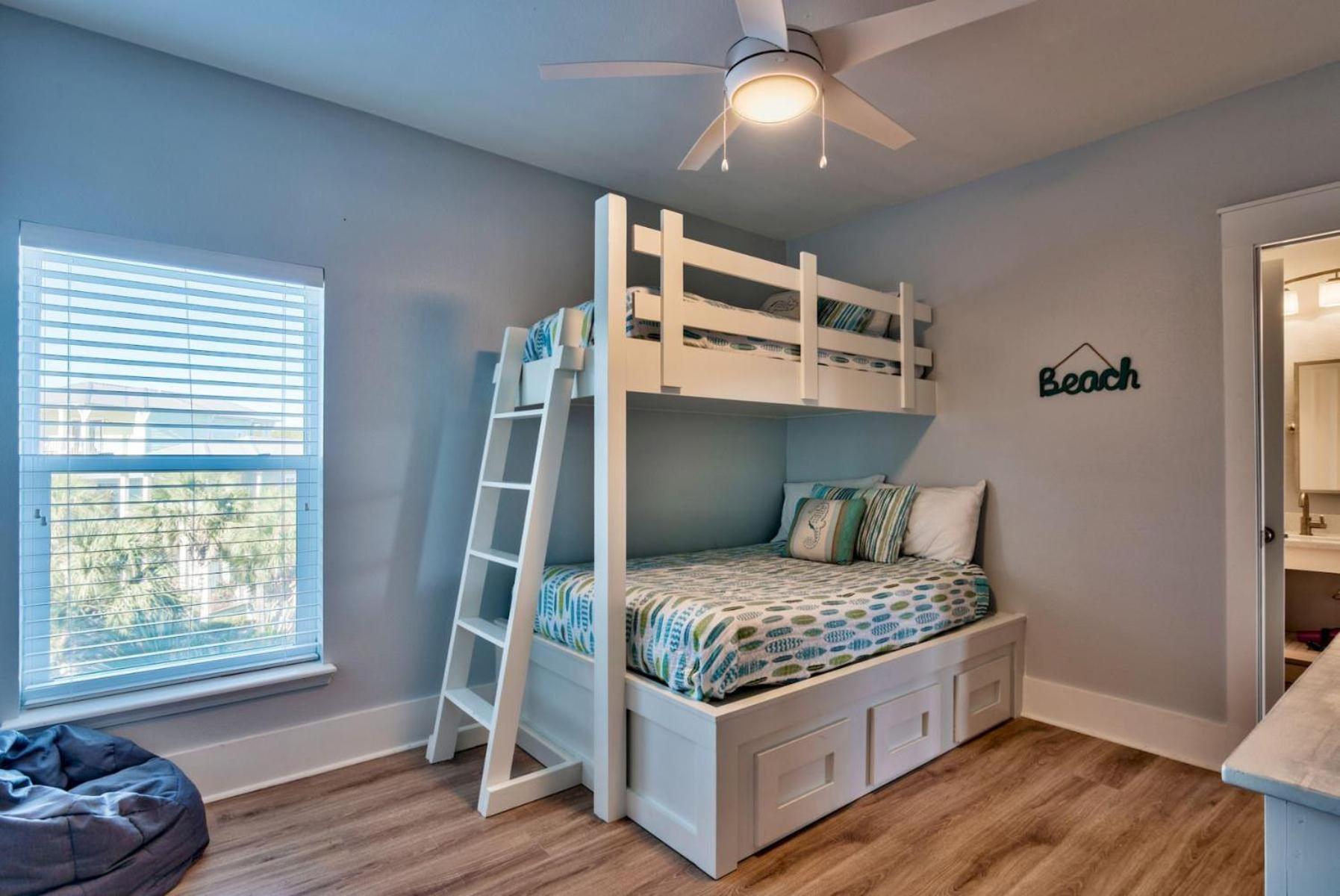 Seacrest - Sand Dollar Getaway