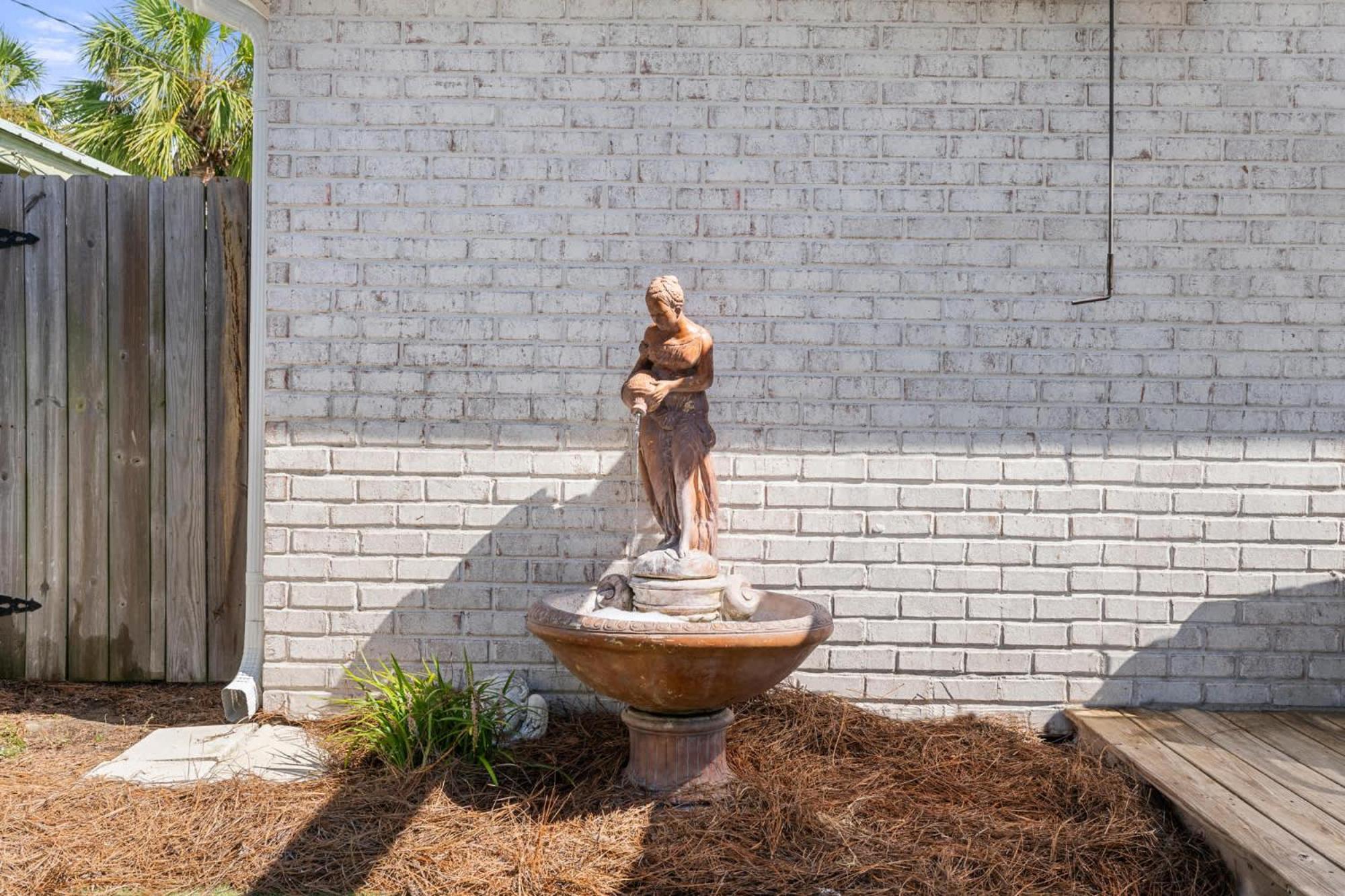Holiday home Laguna Breeze-pet Friendly, Short Walk To Panama City Beach