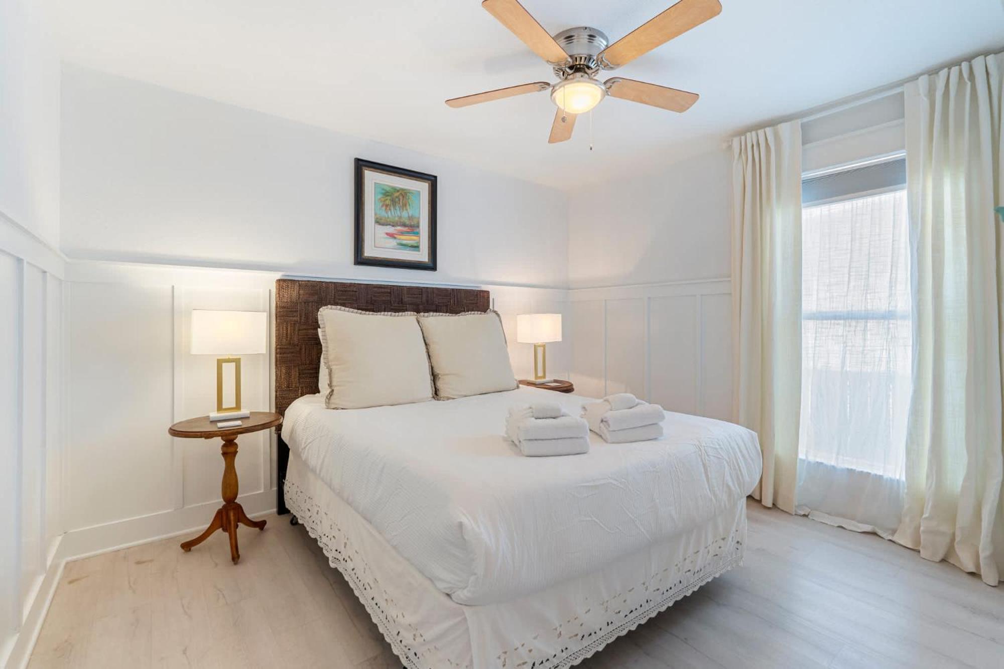 Laguna Breeze-pet Friendly, Short Walk To