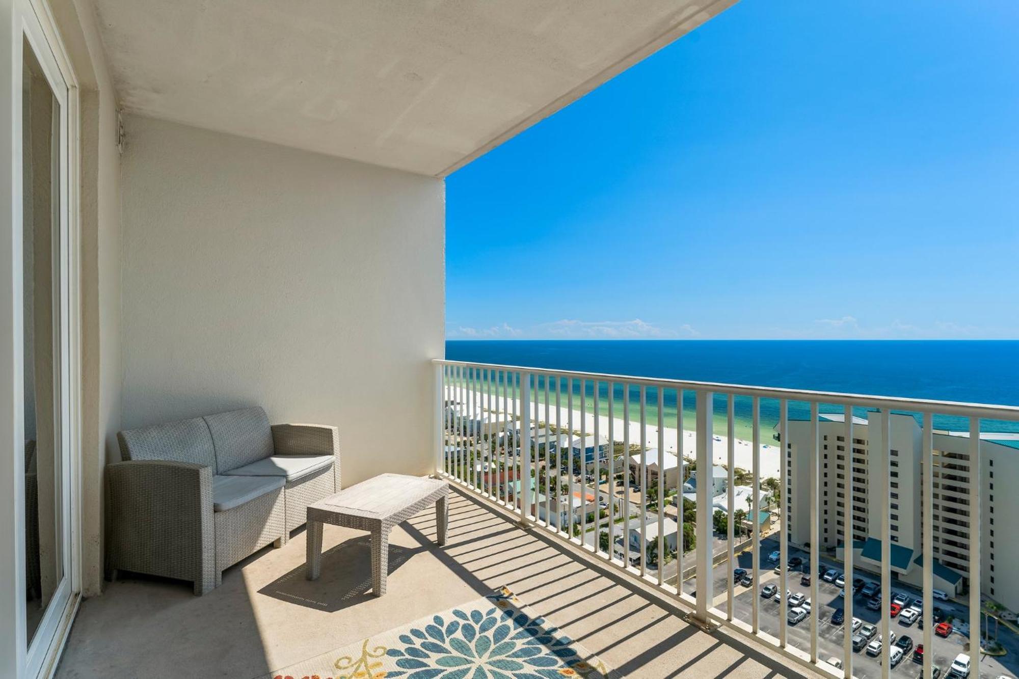 Spectacular Ocean View Condo! Steps To The Beach! By Dolce Getaways Pcb! Apartment *