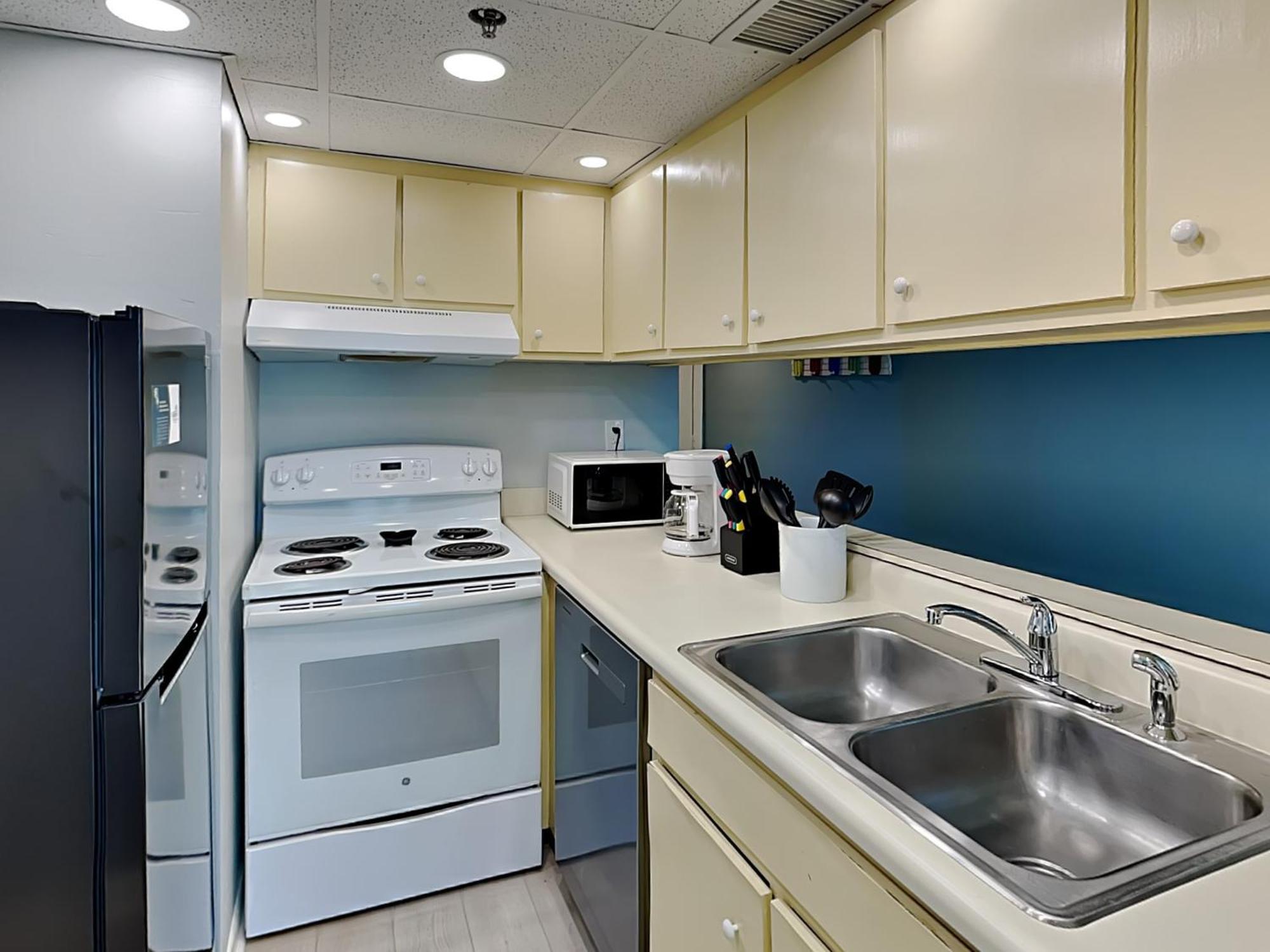 Sunbird 1012 East Apartment Panama City Beach