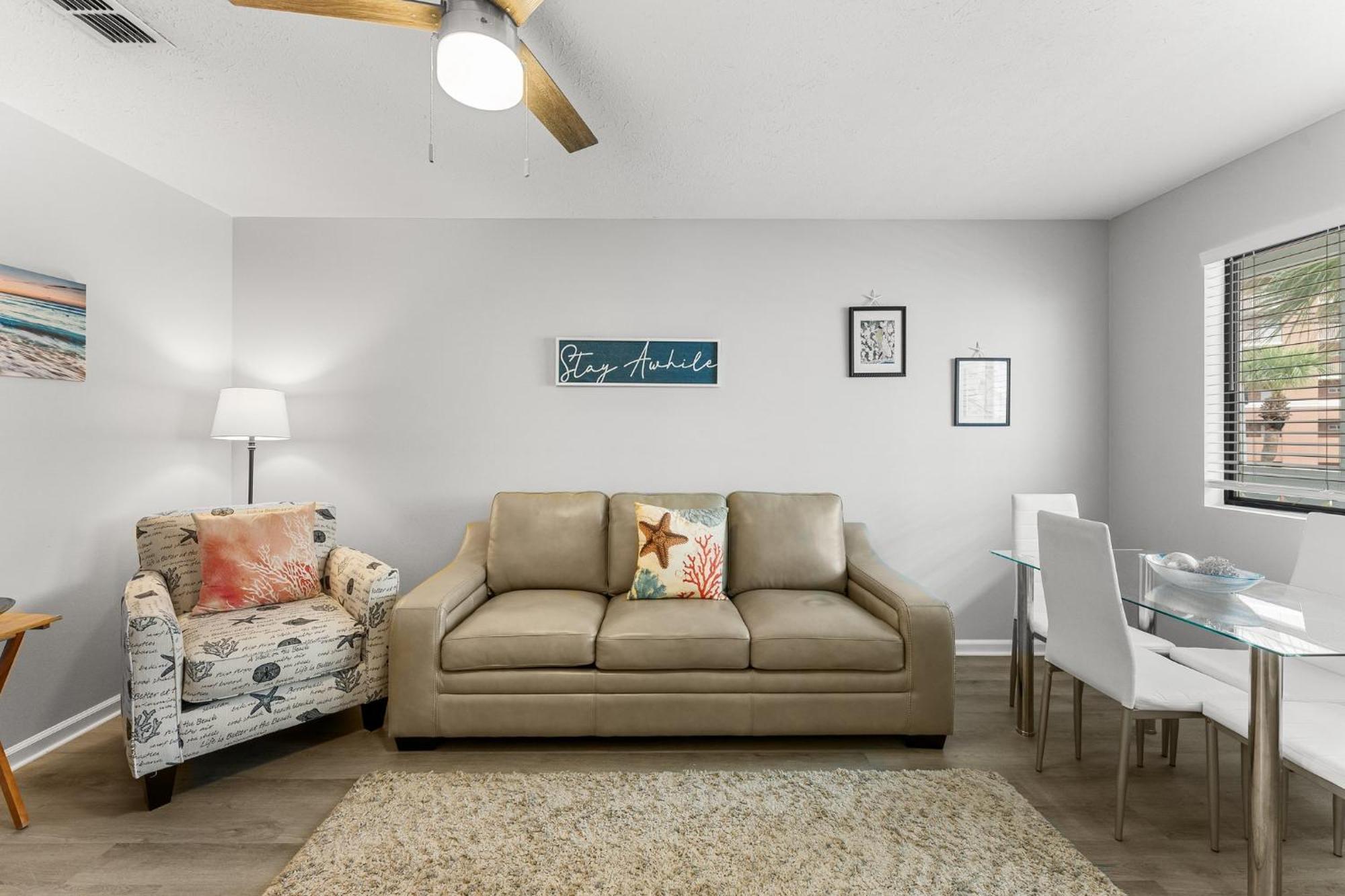 Apartment Castle West G6 *