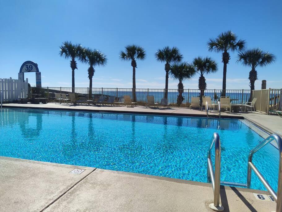 Pets Free! Fenced! Parking For 2! 11 Pools! Panama City Beach