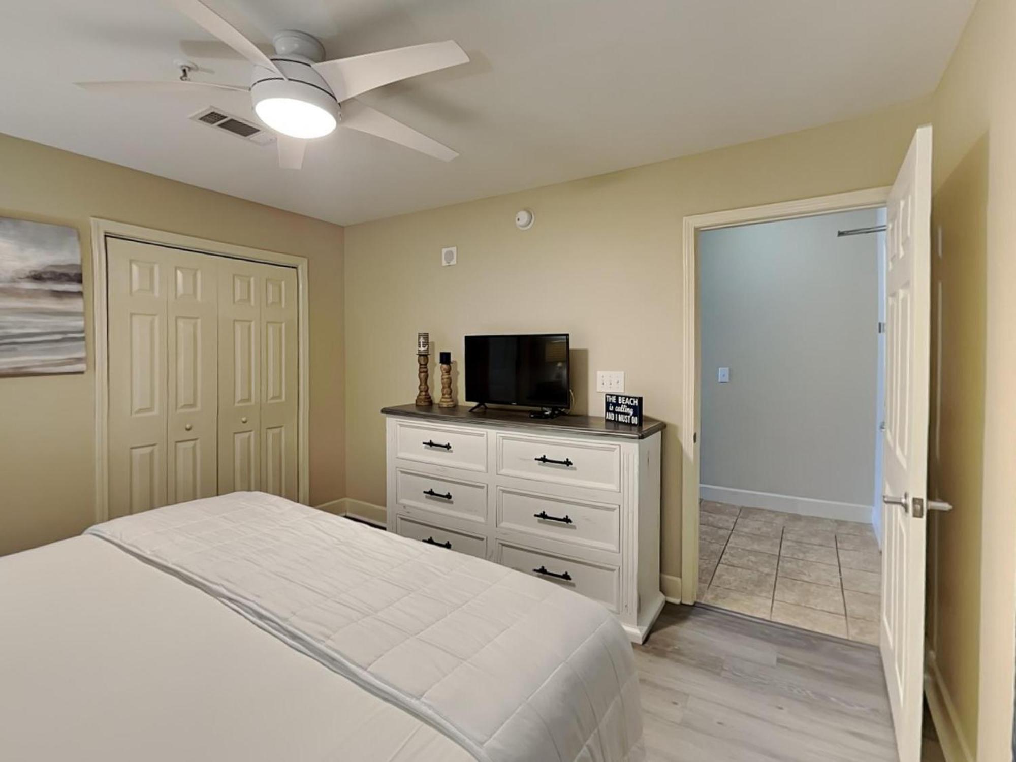 Tidewater 1306 - Bliss Apartment
