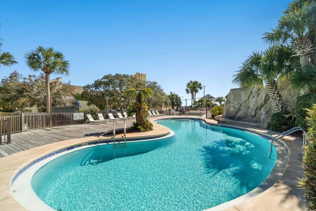 Across From West End Beach! Pet Friendly! * Panama City Beach