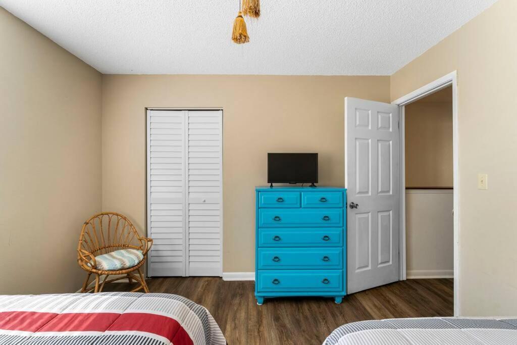 Apartment Across From West End Beach! Pet Friendly!