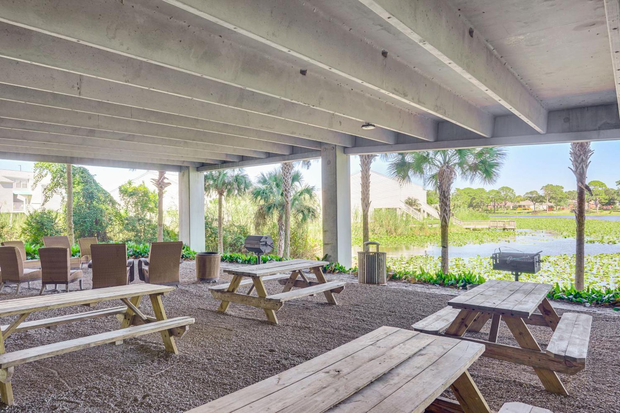 Beachfront Panama Walk To Pier Park! Apartment Panama City Beach