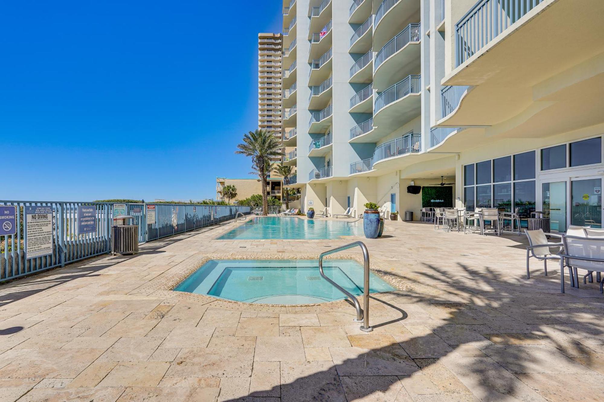 Beachfront Panama Walk To Pier Park! Apartment *