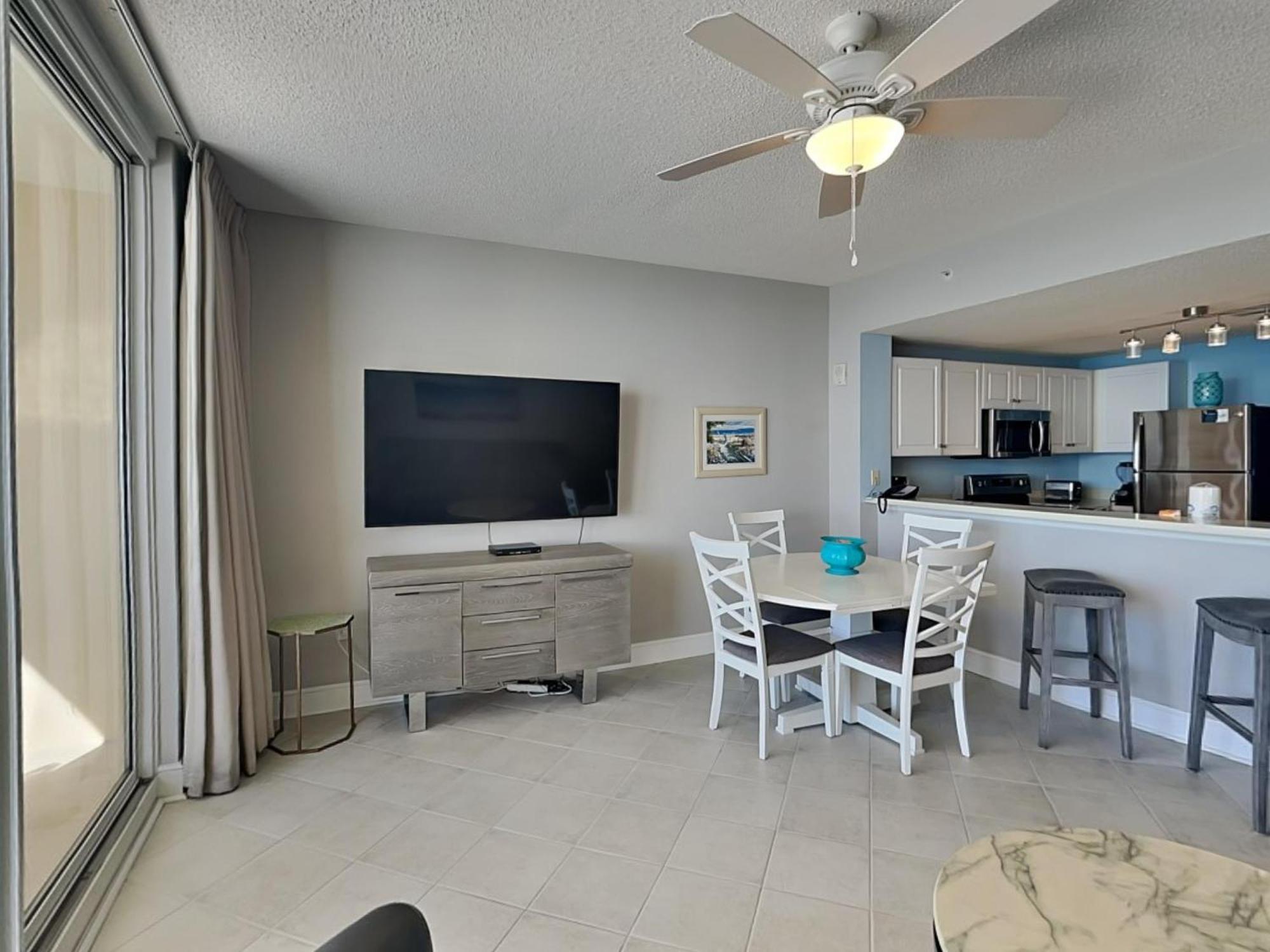 Apartment Majestic Tower 1 Unit 1111 *