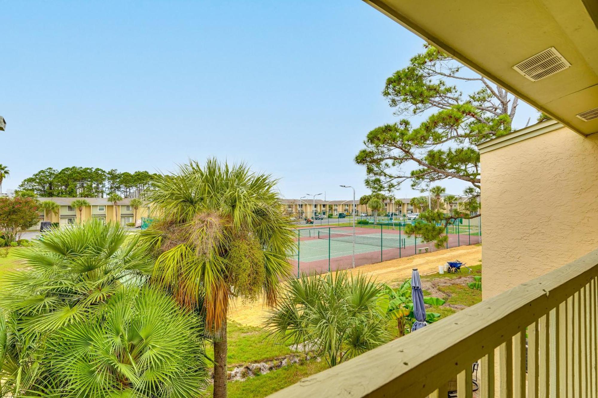 Holiday home Resort-style Pcb Townhome Access And Pools!