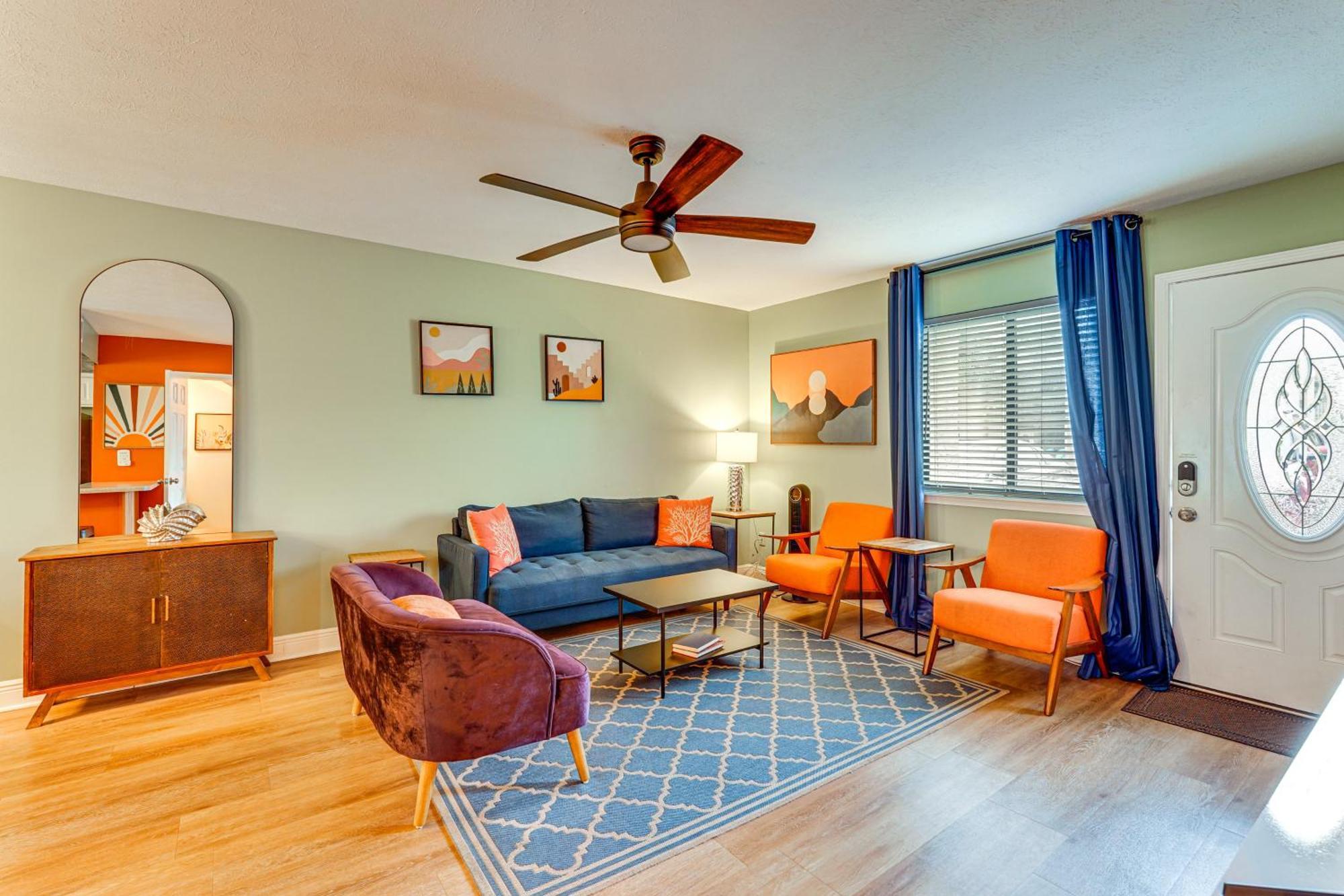 Holiday home Resort-style Pcb Townhome Access And Pools!