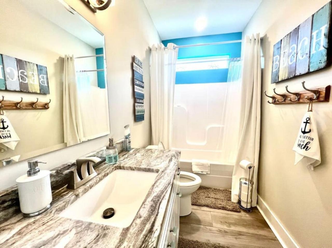 Holiday home With Pool And Golf Cart - Walk To The - Pcb *
