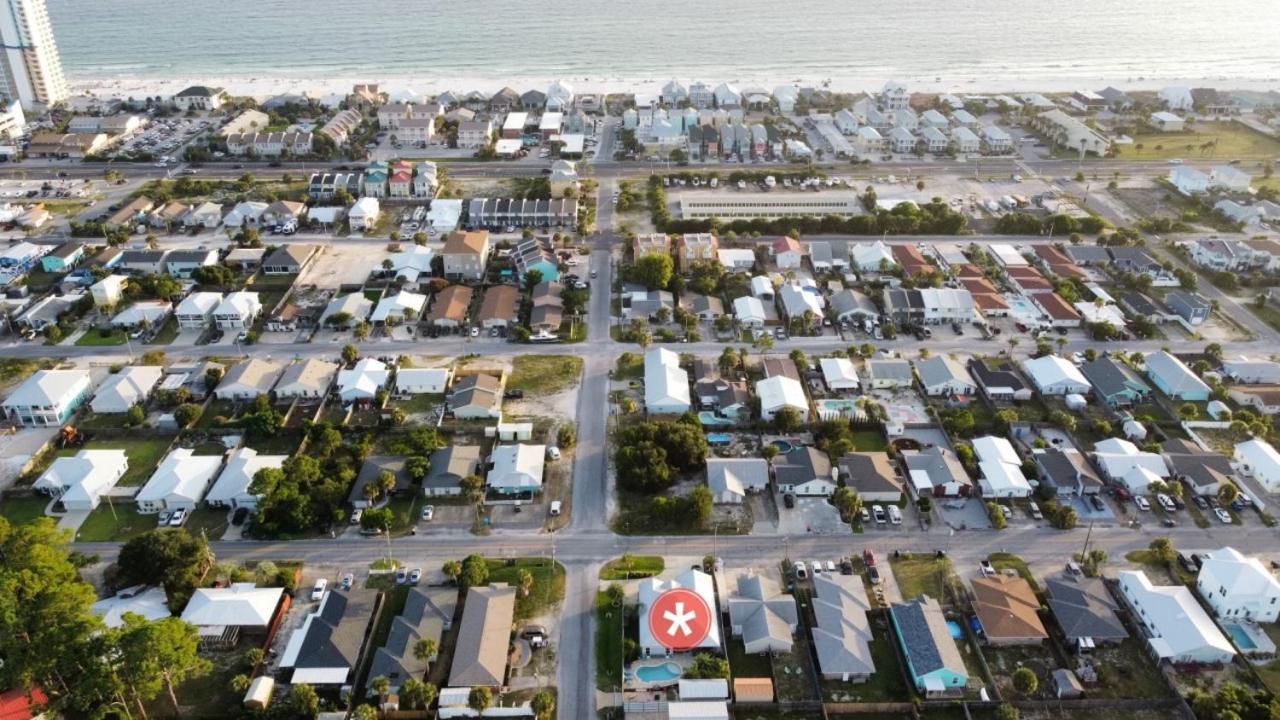 With Pool And Golf Cart - Walk To The - Pcb Holiday home