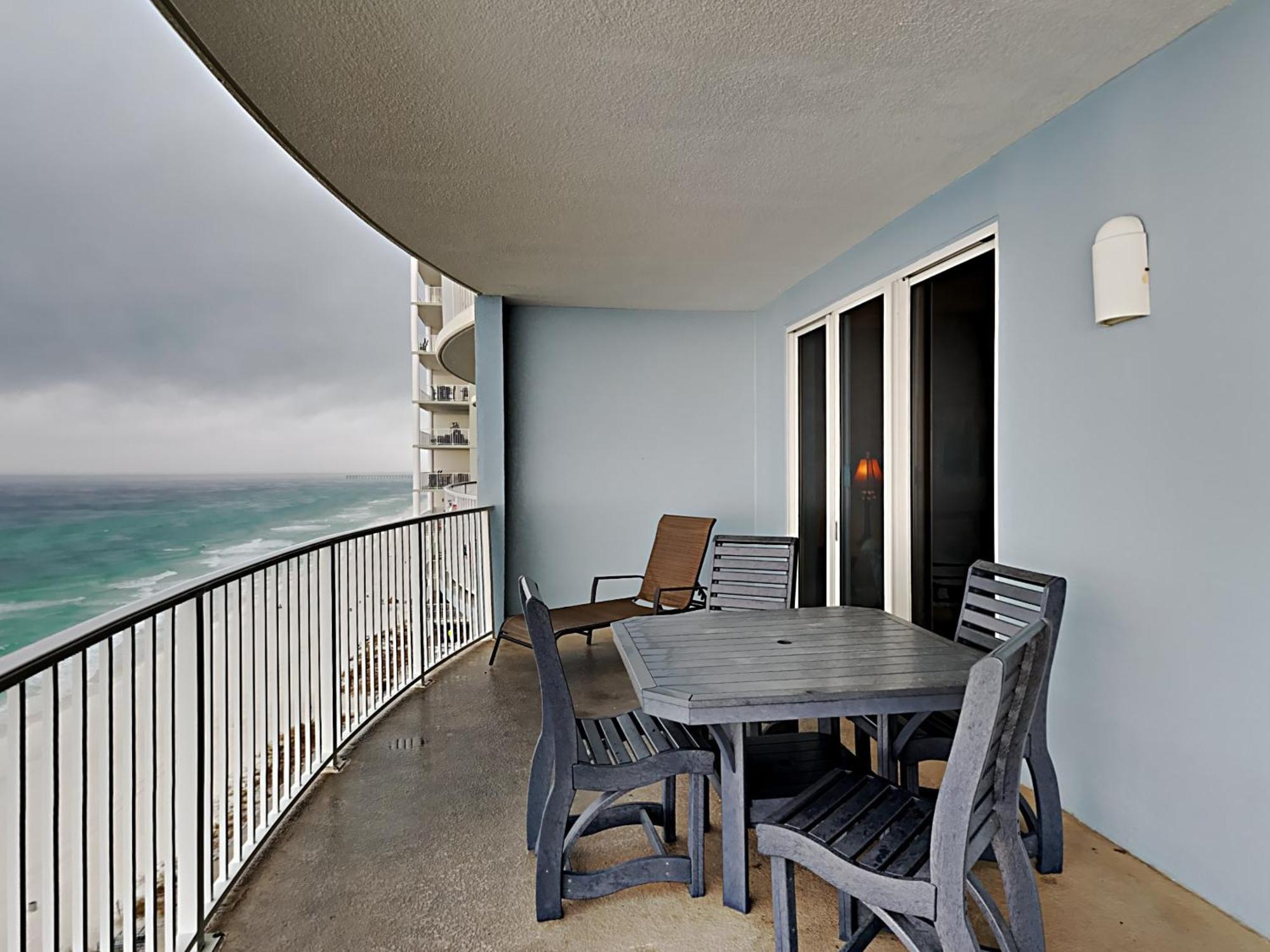 Twin Palms 1805 Apartment *