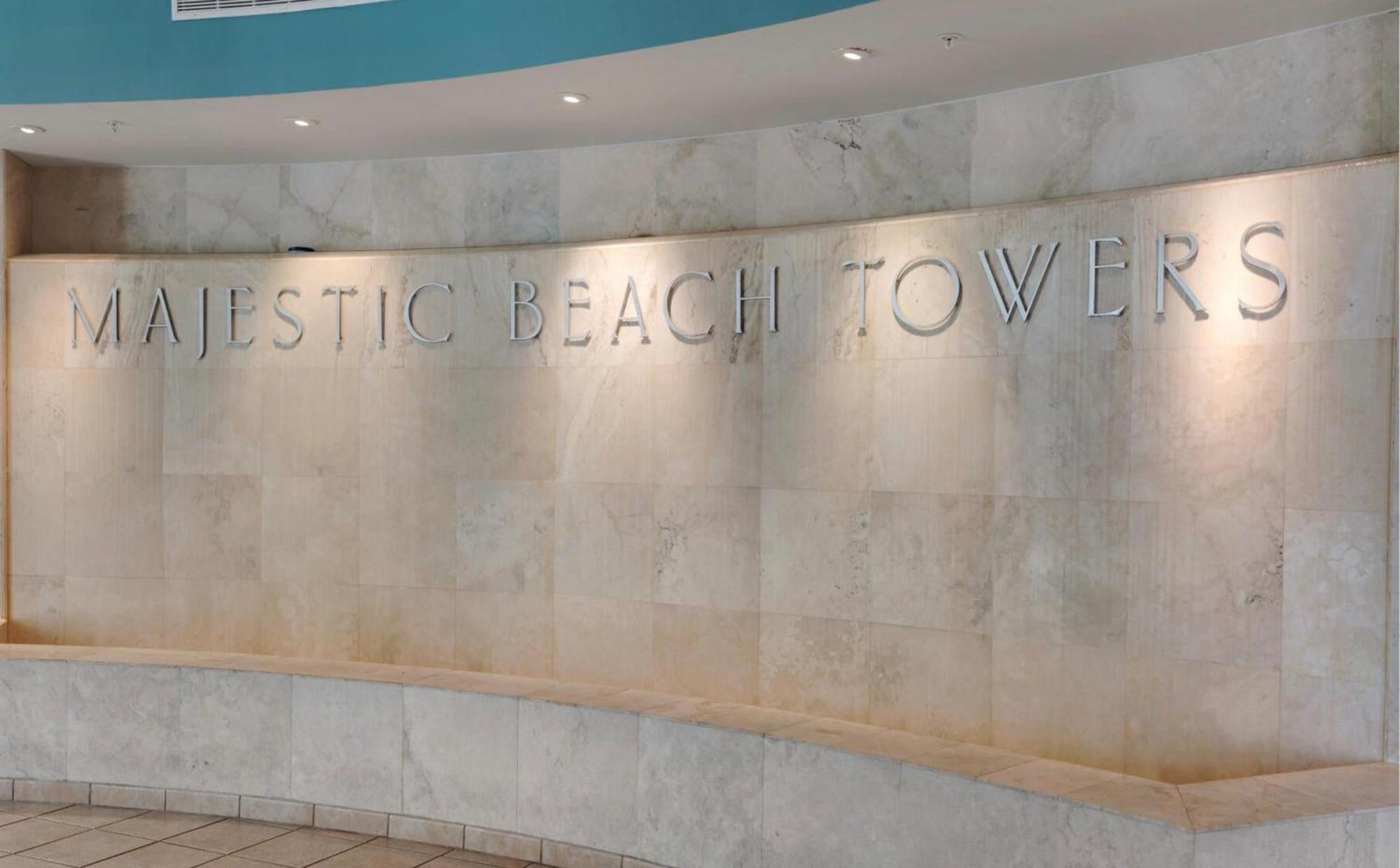Beachfront Retreat! Family Friendly 1bd Getaway! By Dolce Getaways Pcb! Apartment *