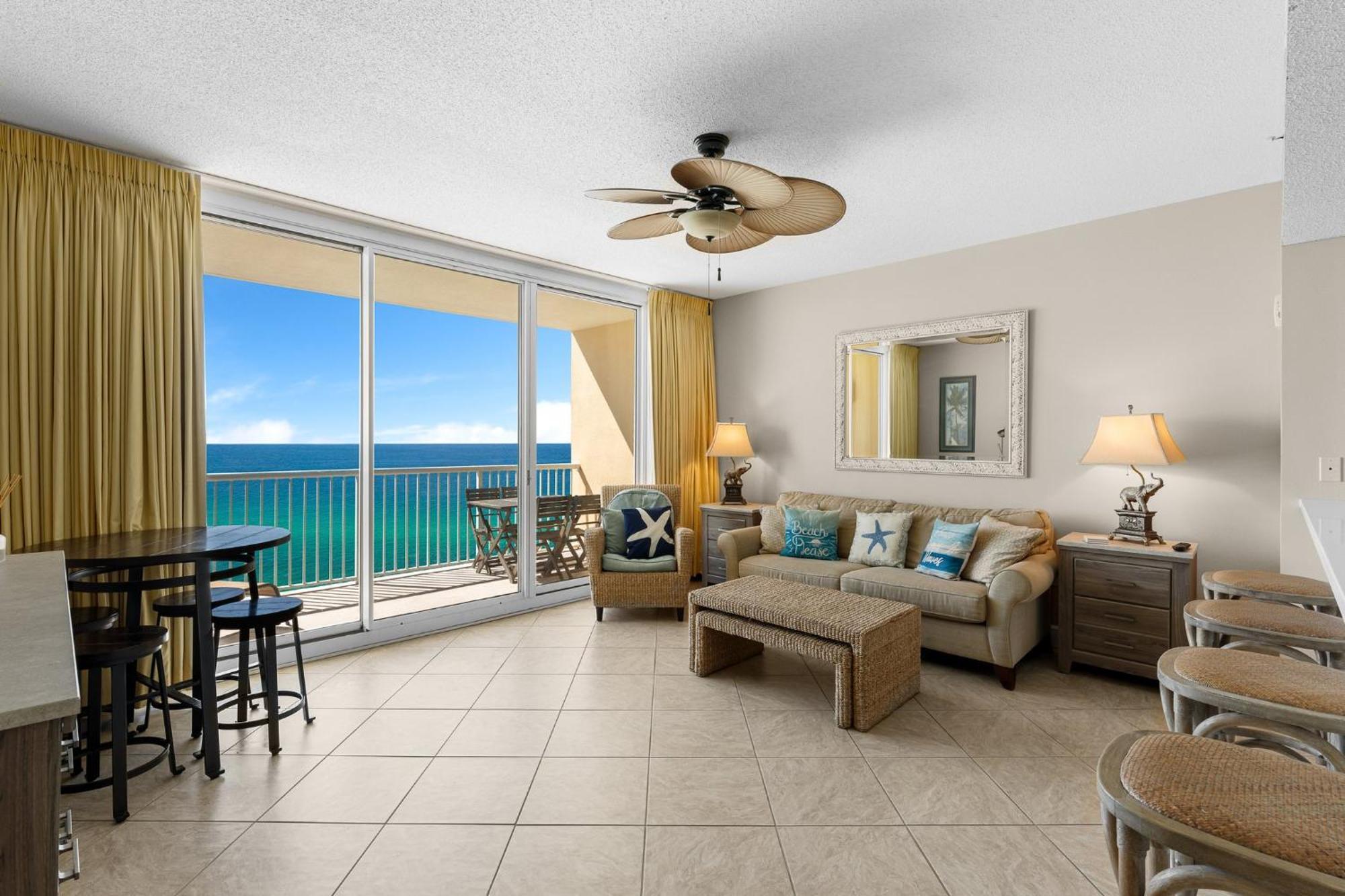 Apartment Beachfront Retreat! Family Friendly 1bd Getaway! By Dolce Getaways Pcb!