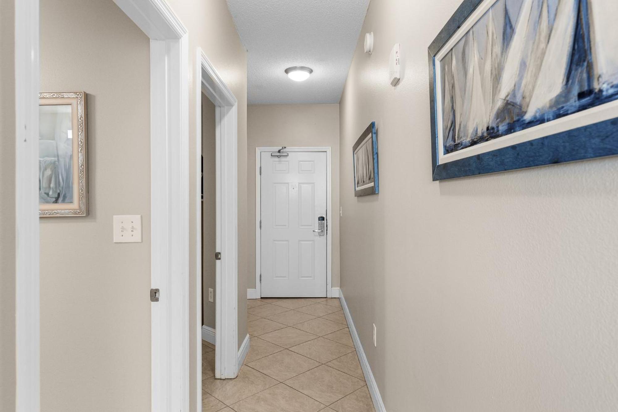 Beachfront Retreat! Family Friendly 1bd Getaway! By Dolce Getaways Pcb! Panama City Beach