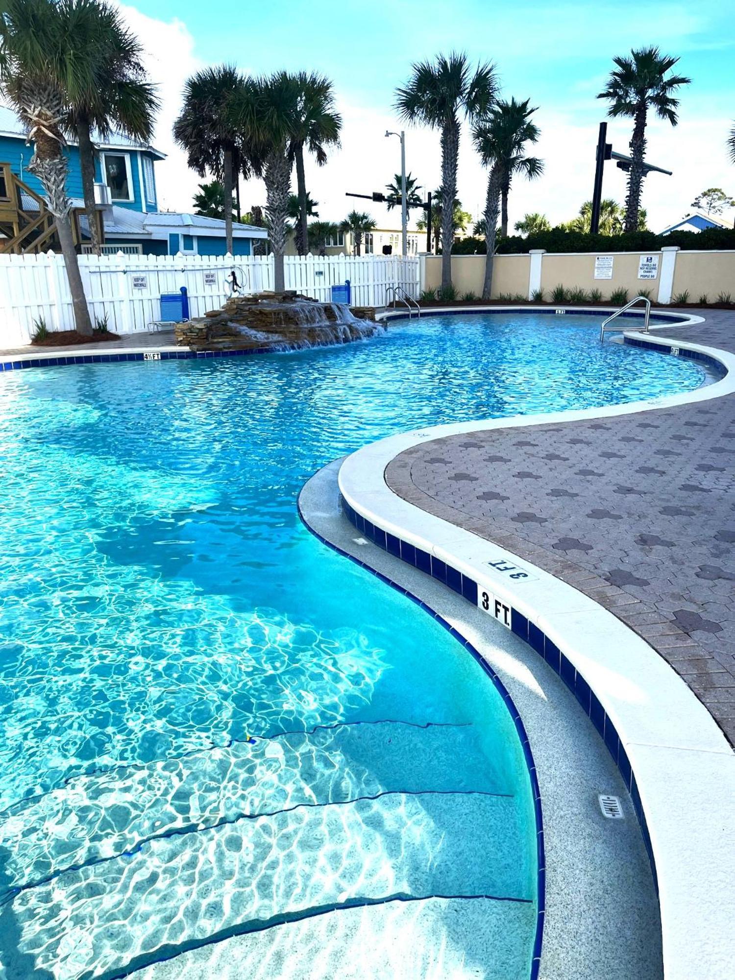 Majestic Blue Dolphin Panama City Beach