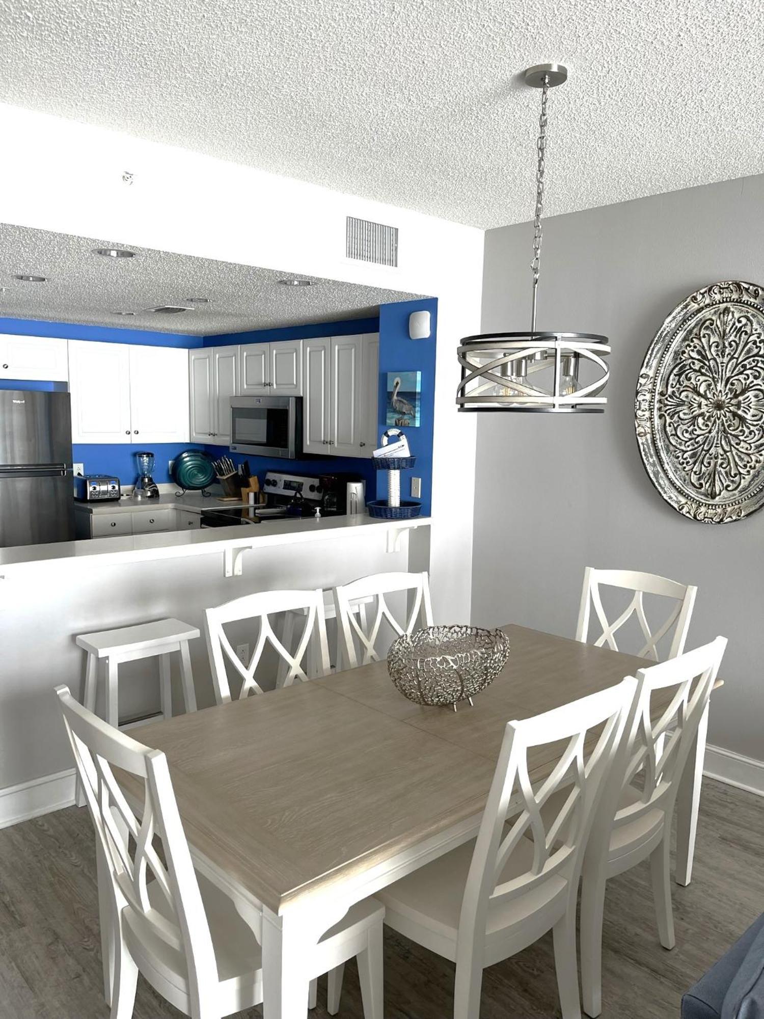 Majestic Blue Dolphin Apartment Panama City Beach