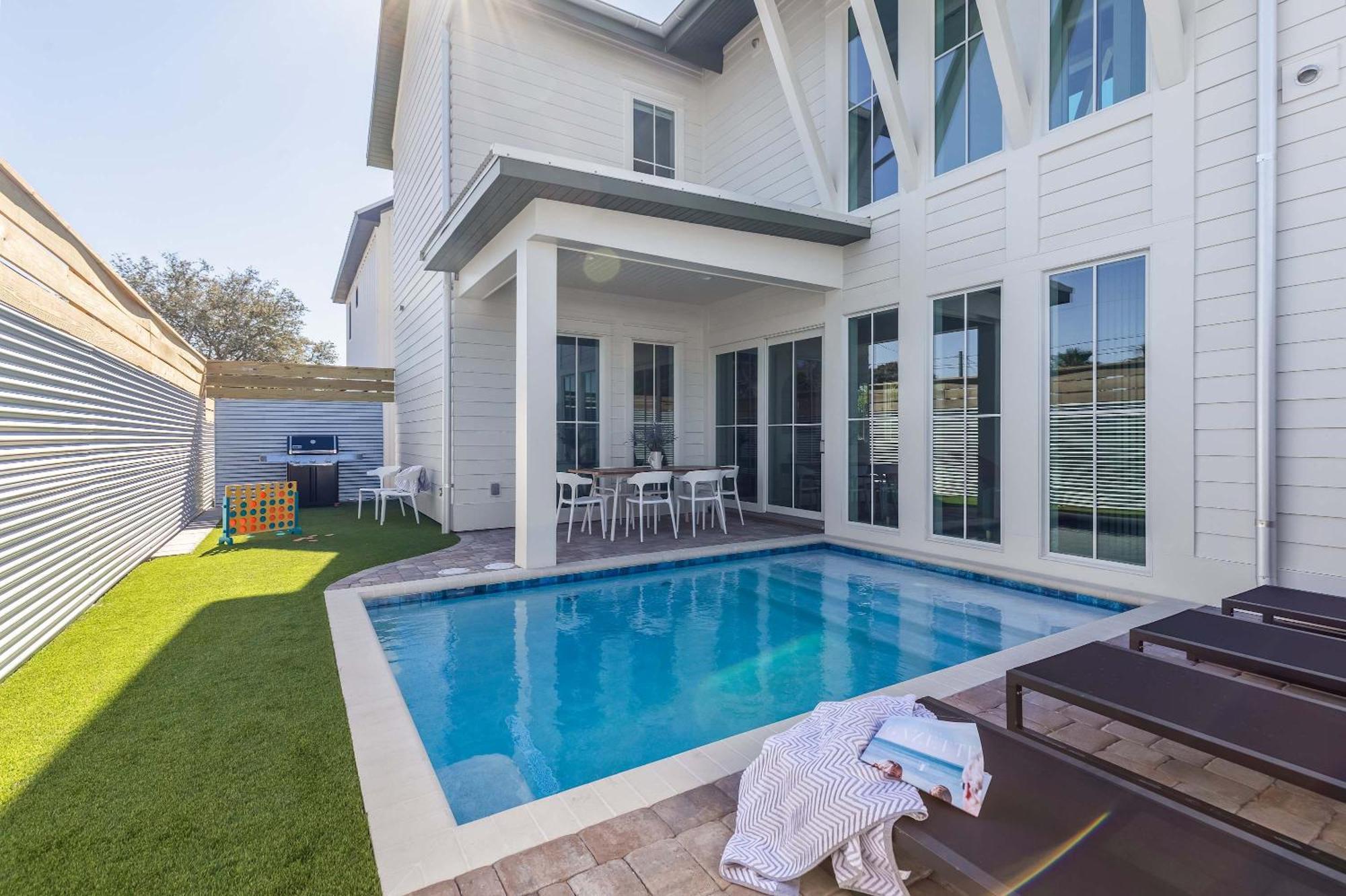 Luxury New Build Casa Blanca 4br Family Private Heatable Pool Steps To Holiday home *