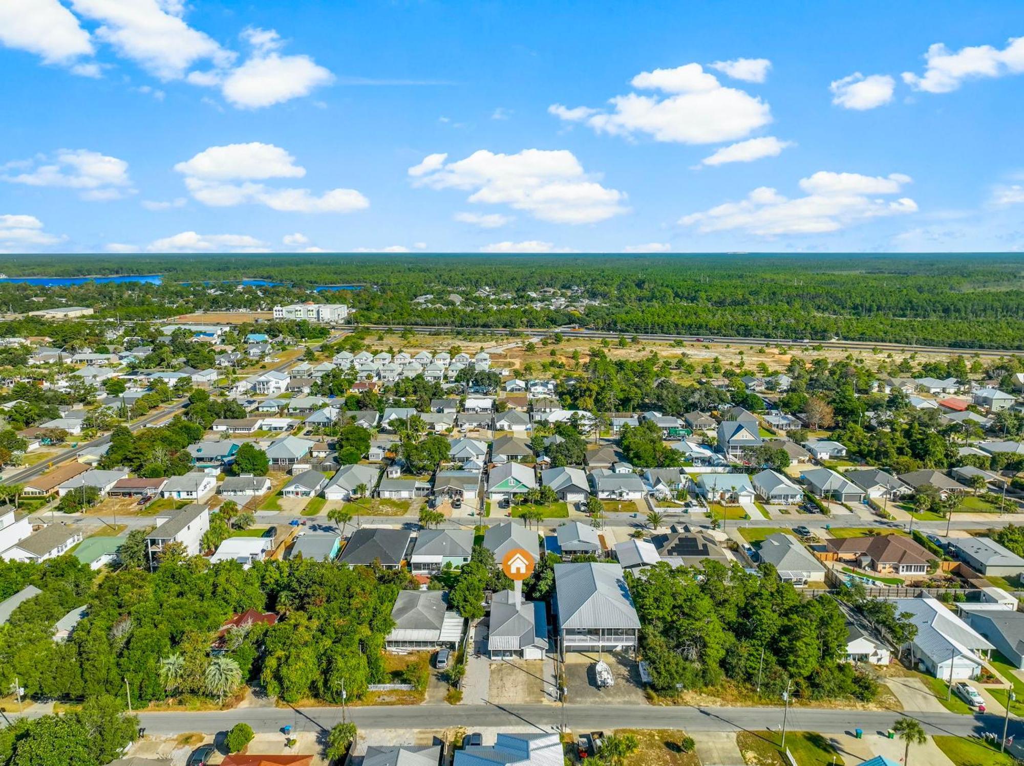 Pet Friendly House - Sun Of A By Panhandle Getaways