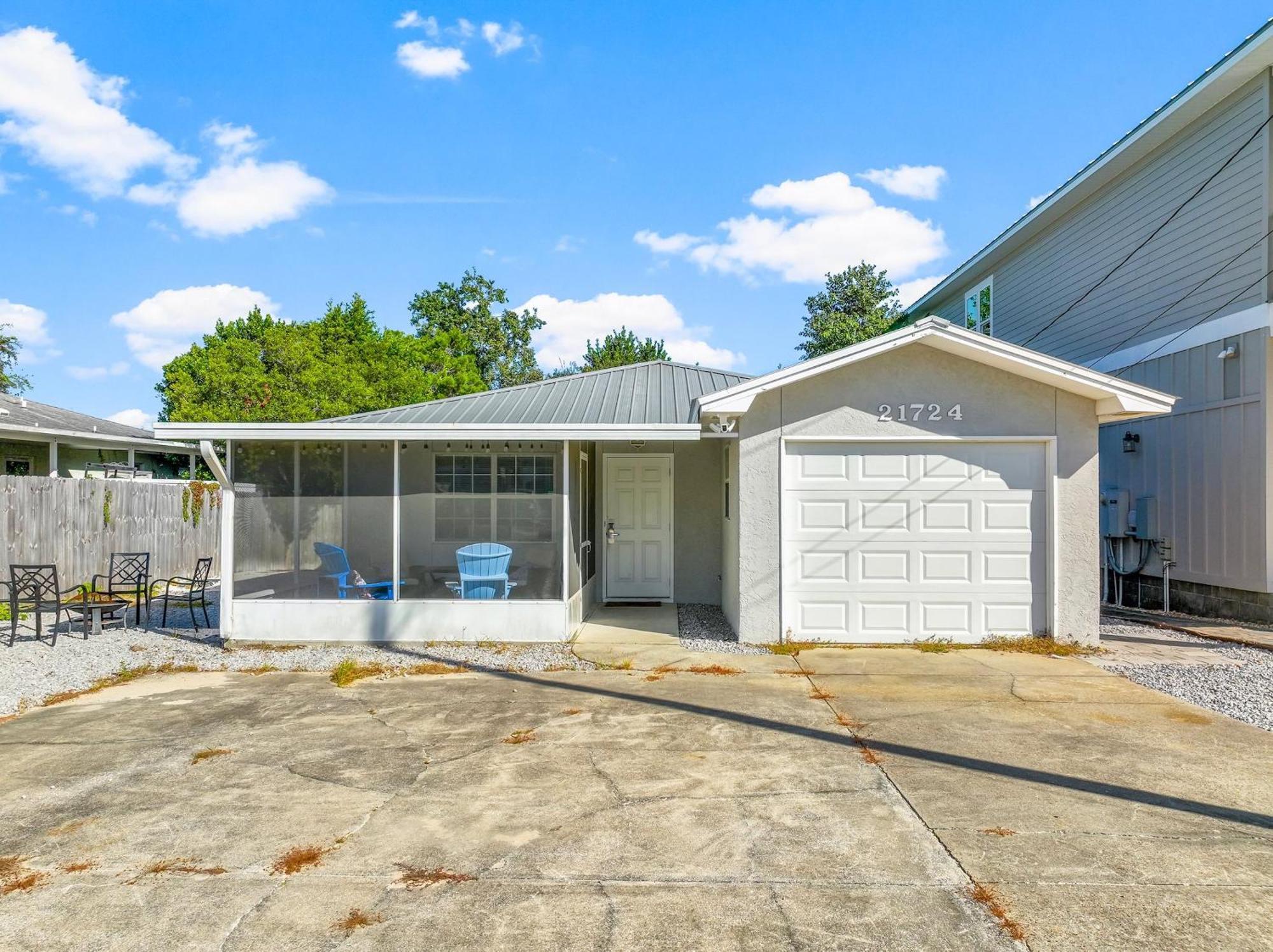 Holiday home Pet Friendly House - Sun Of A By Panhandle Getaways