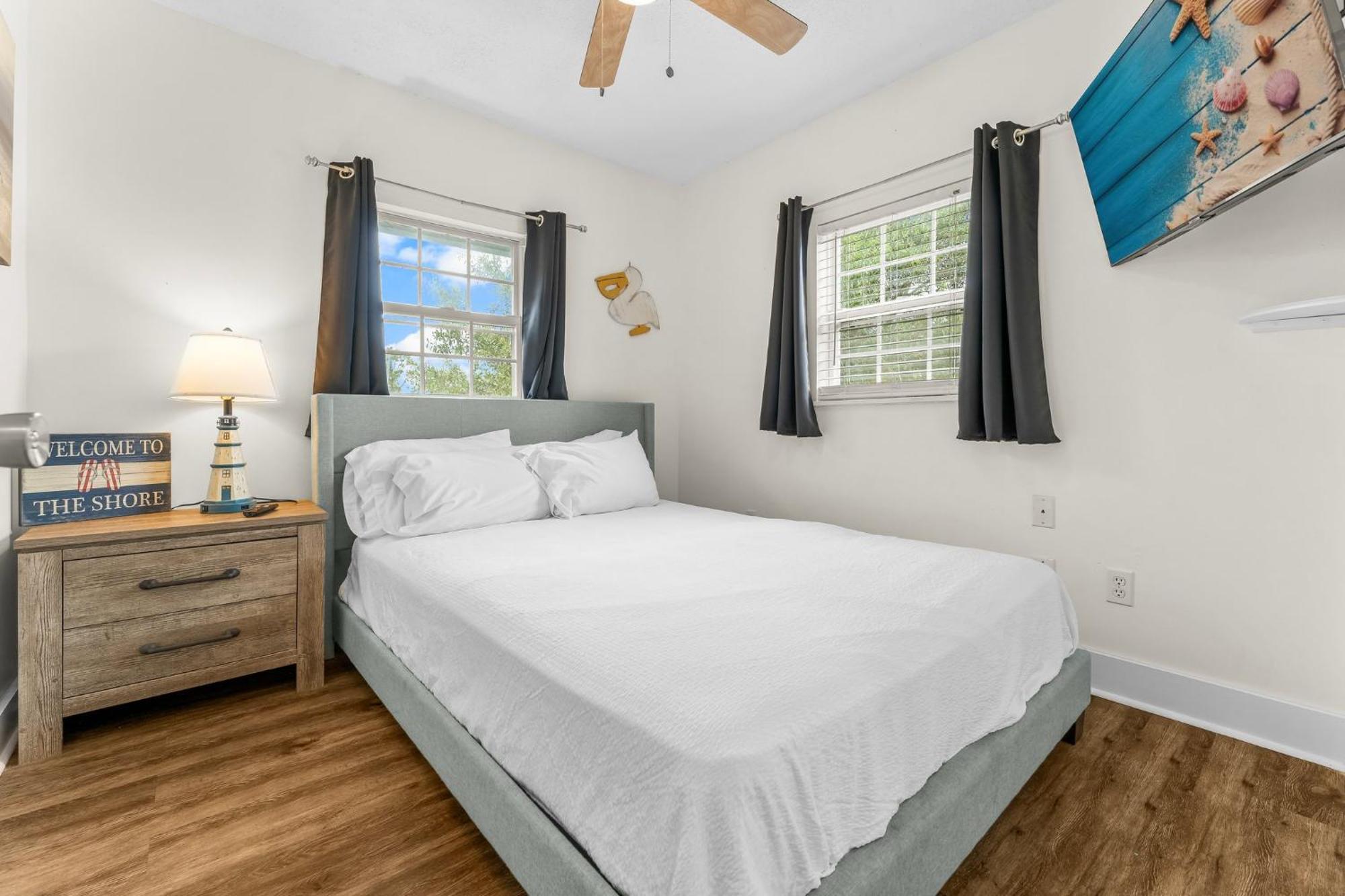 Holiday home Spacious With Stylish, Modern Decor Throughout! By Dolce Getaways Pcb *