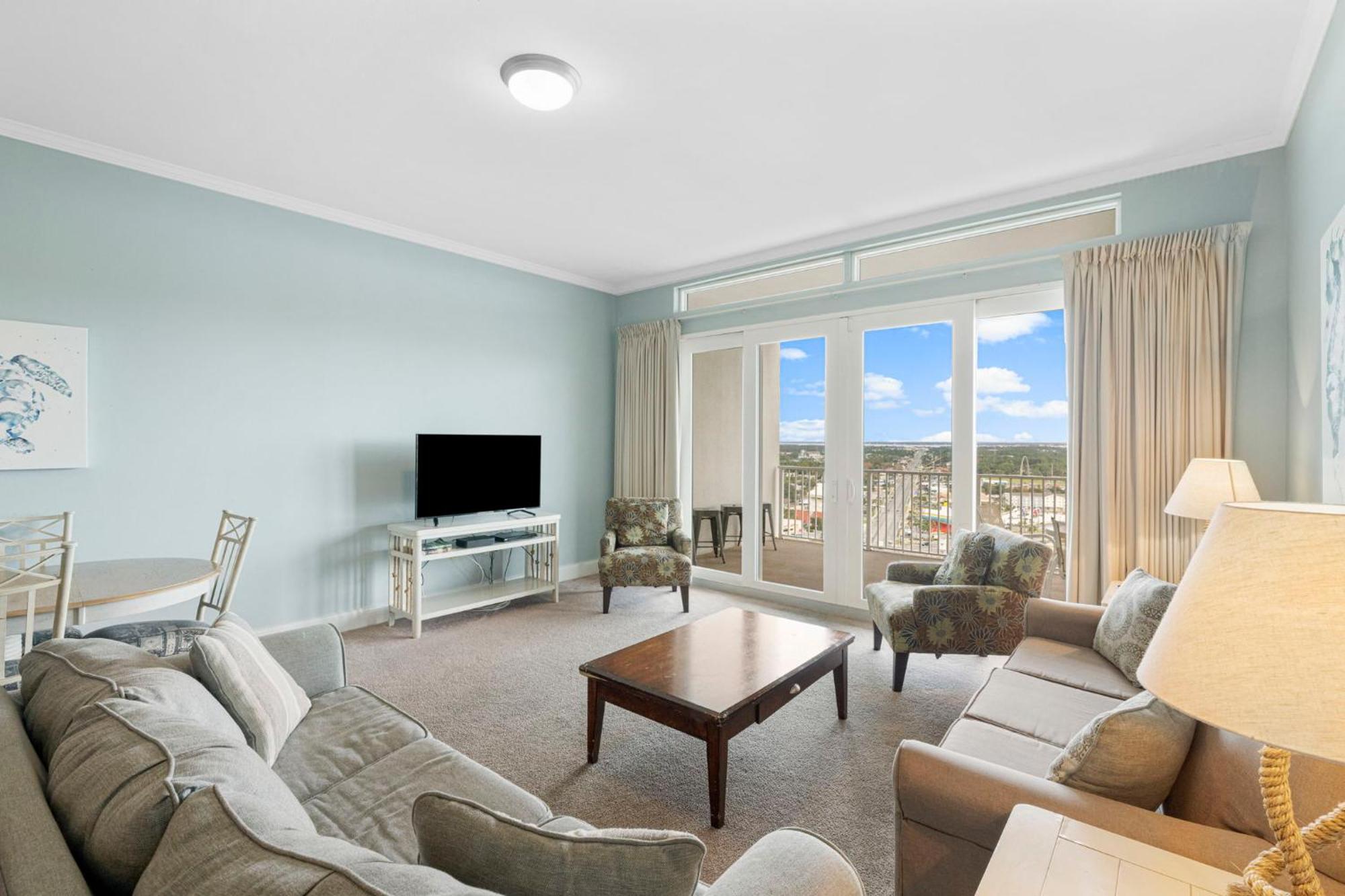 Laketown Wharf 2133