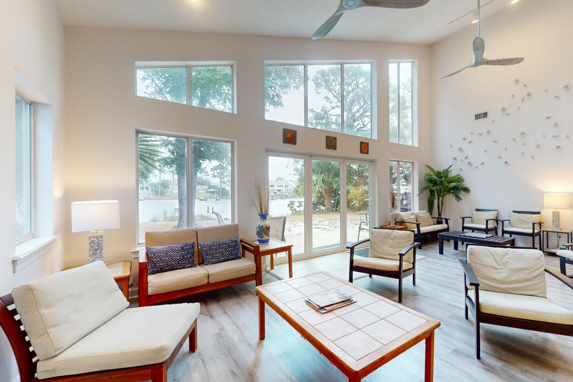 8134 South Lagoon Drive Holiday home