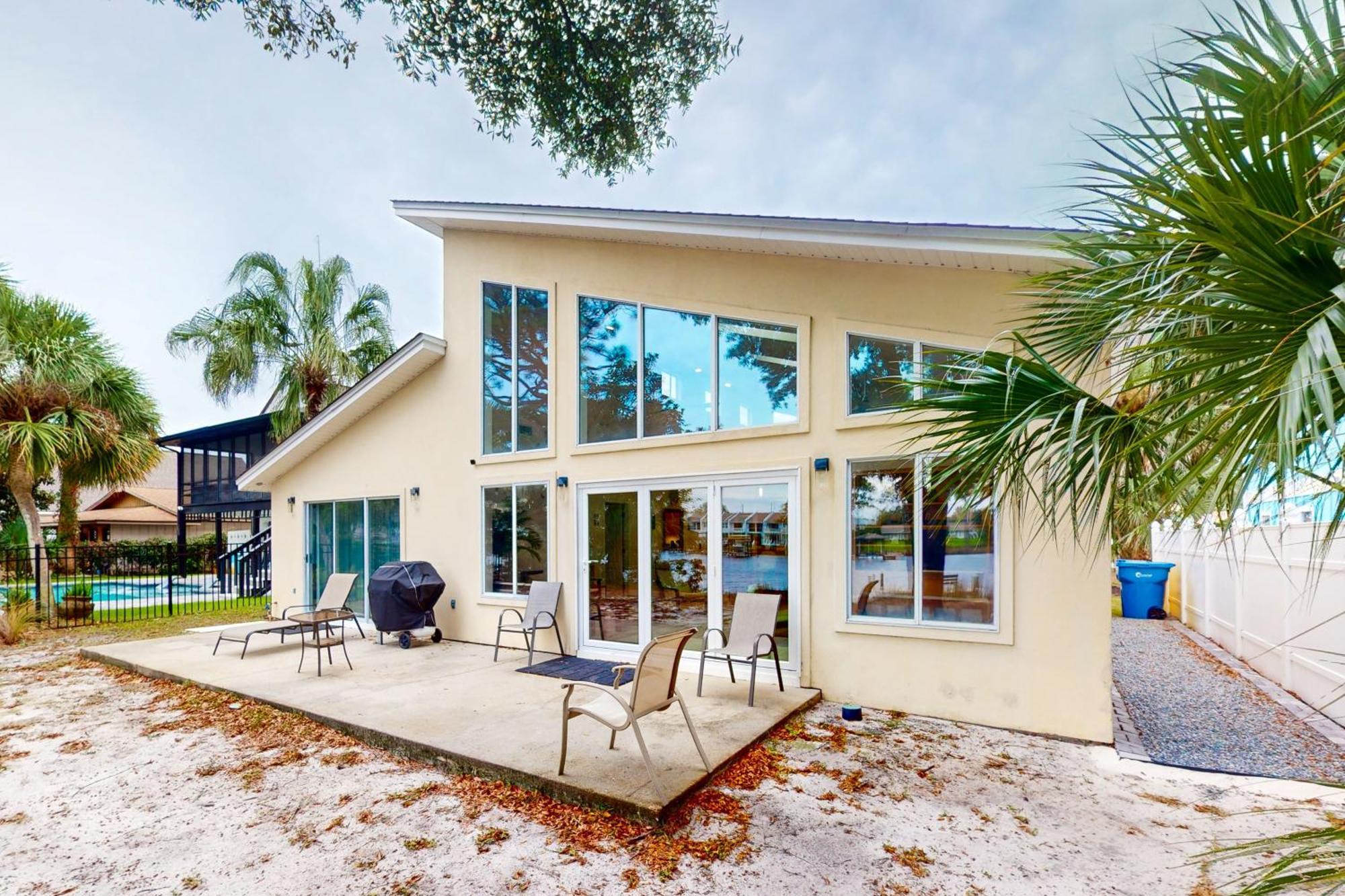 8134 South Lagoon Drive * Panama City Beach