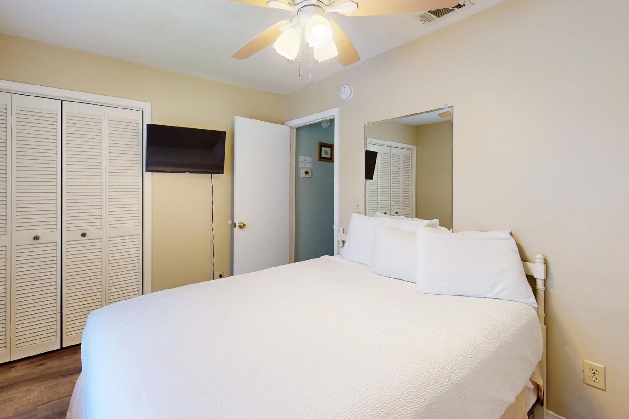 Gulf Highlands 145 Robin Lane * Panama City Beach